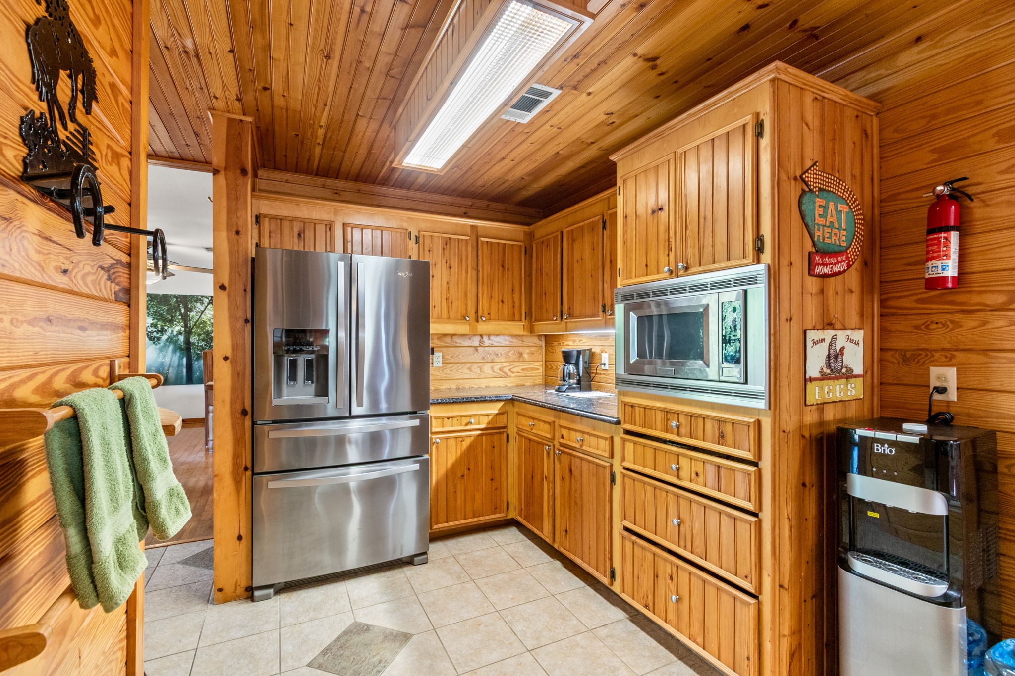 10176 Pooles Road, Montgomery, TX 77356