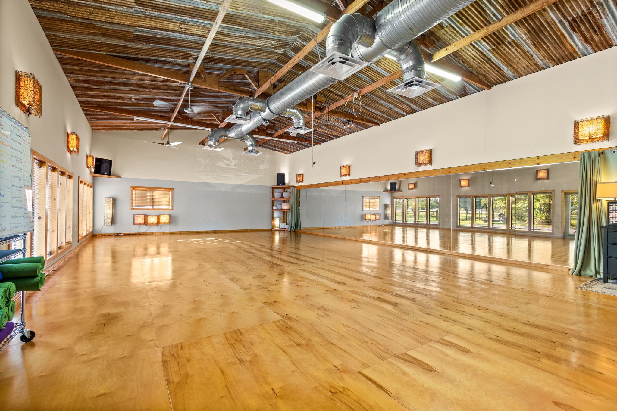 10176 Pooles Road, Montgomery, TX 77356