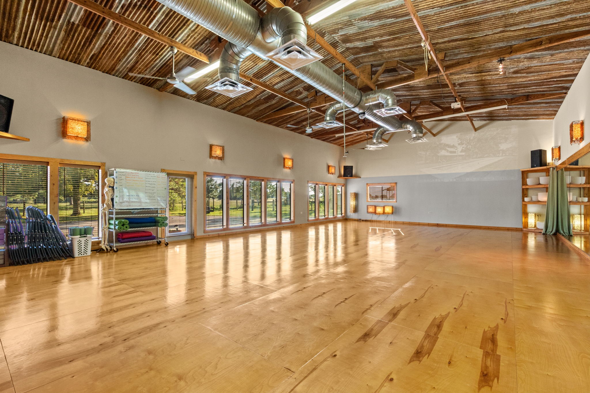 10176 Pooles Road, Montgomery, TX 77356