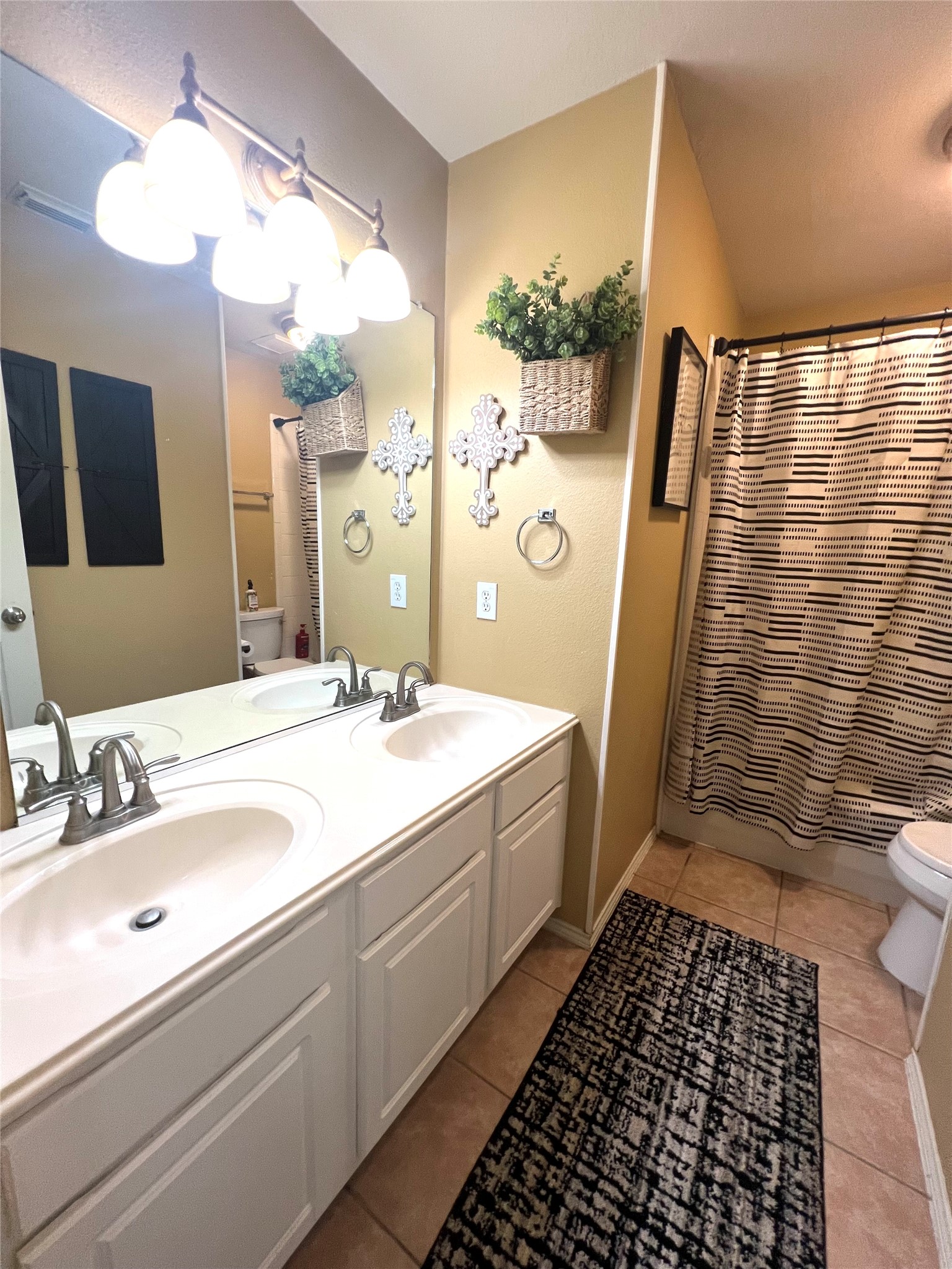 2102 Louetta Spring Drive, Spring, TX 77388