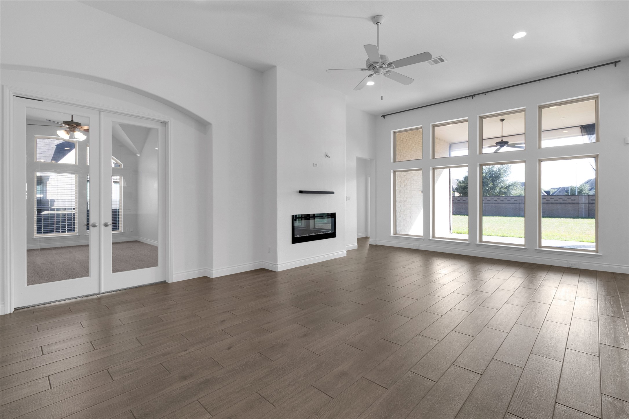 13610 Thunder Stone Ln, Pearland, TX 77584 13610 Thunder Stone Ln, Pearland, TX 77584