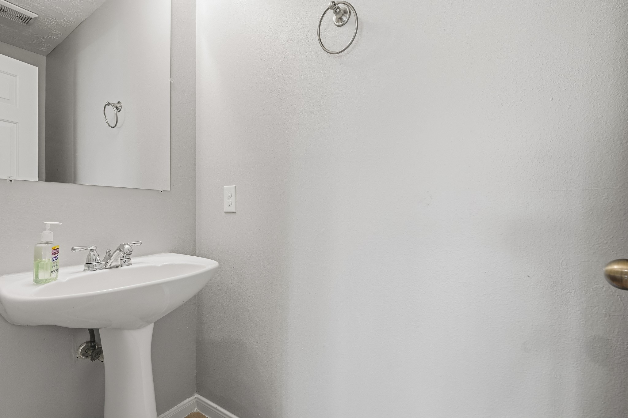 Downstairs half bath