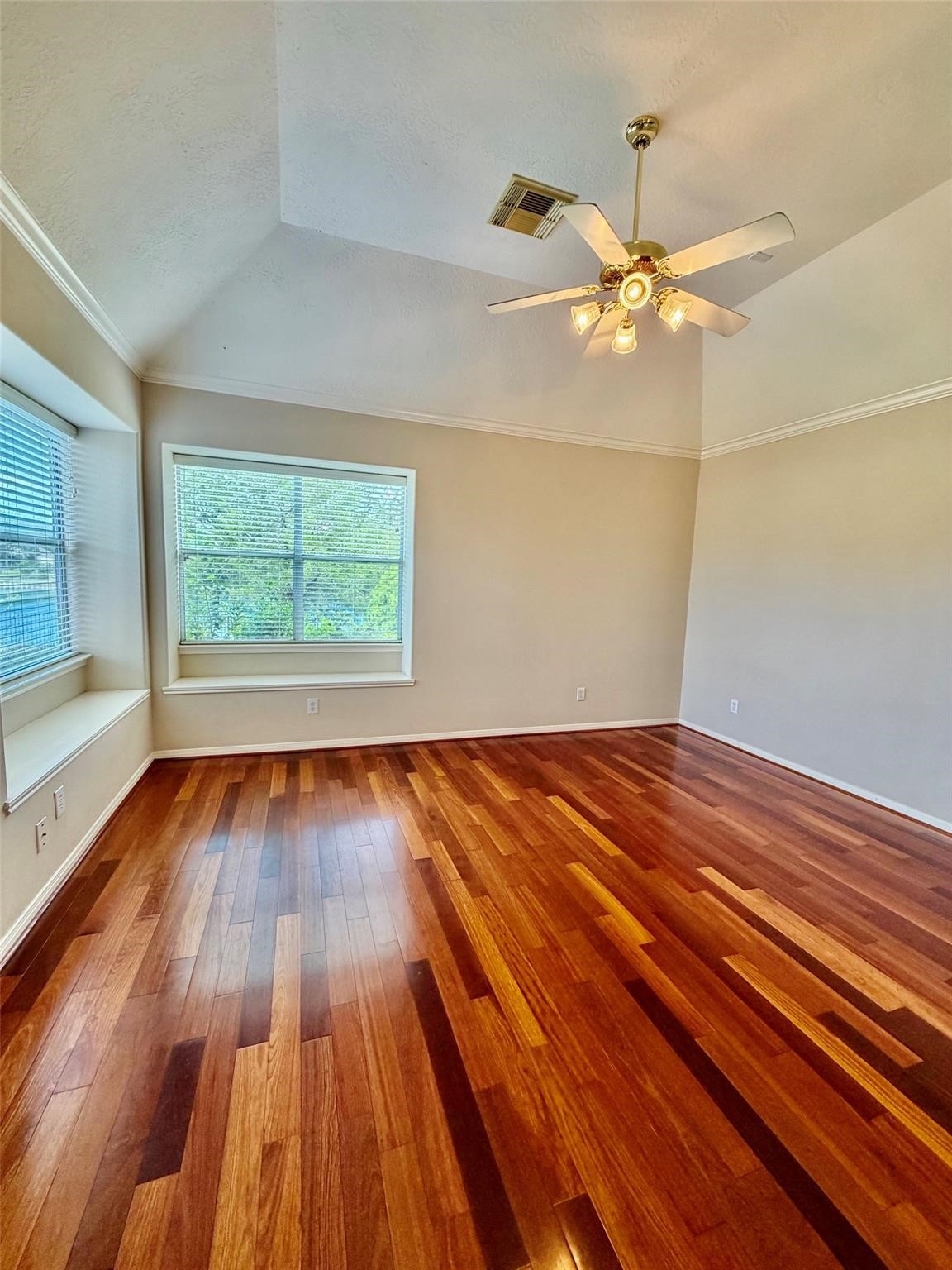 6811 Sable River Court, Missouri City, TX 77459