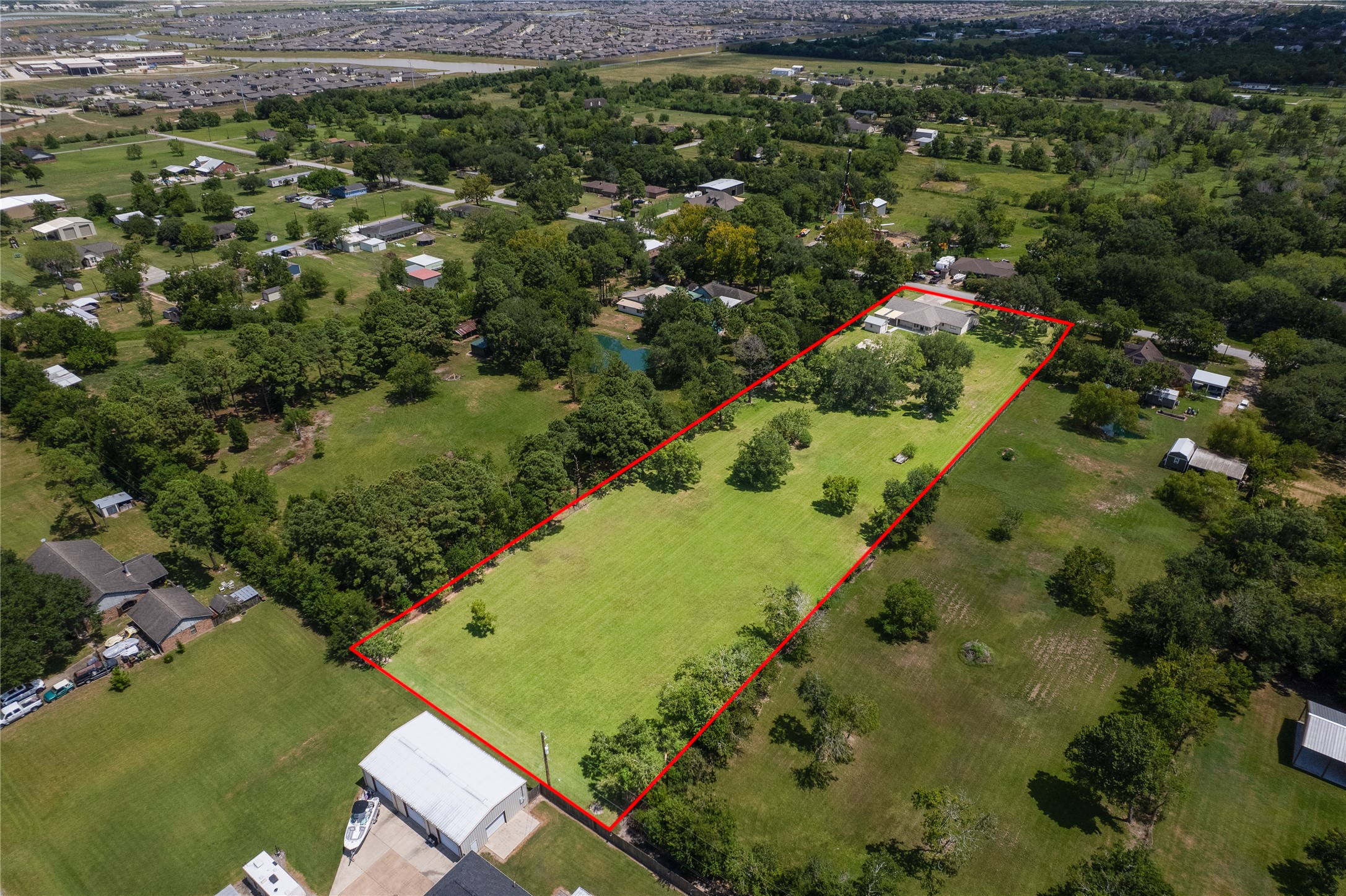 3304 Bruce Hall Road, Santa Fe, TX 77510 3304 Bruce Hall Road, Santa Fe, TX 77510