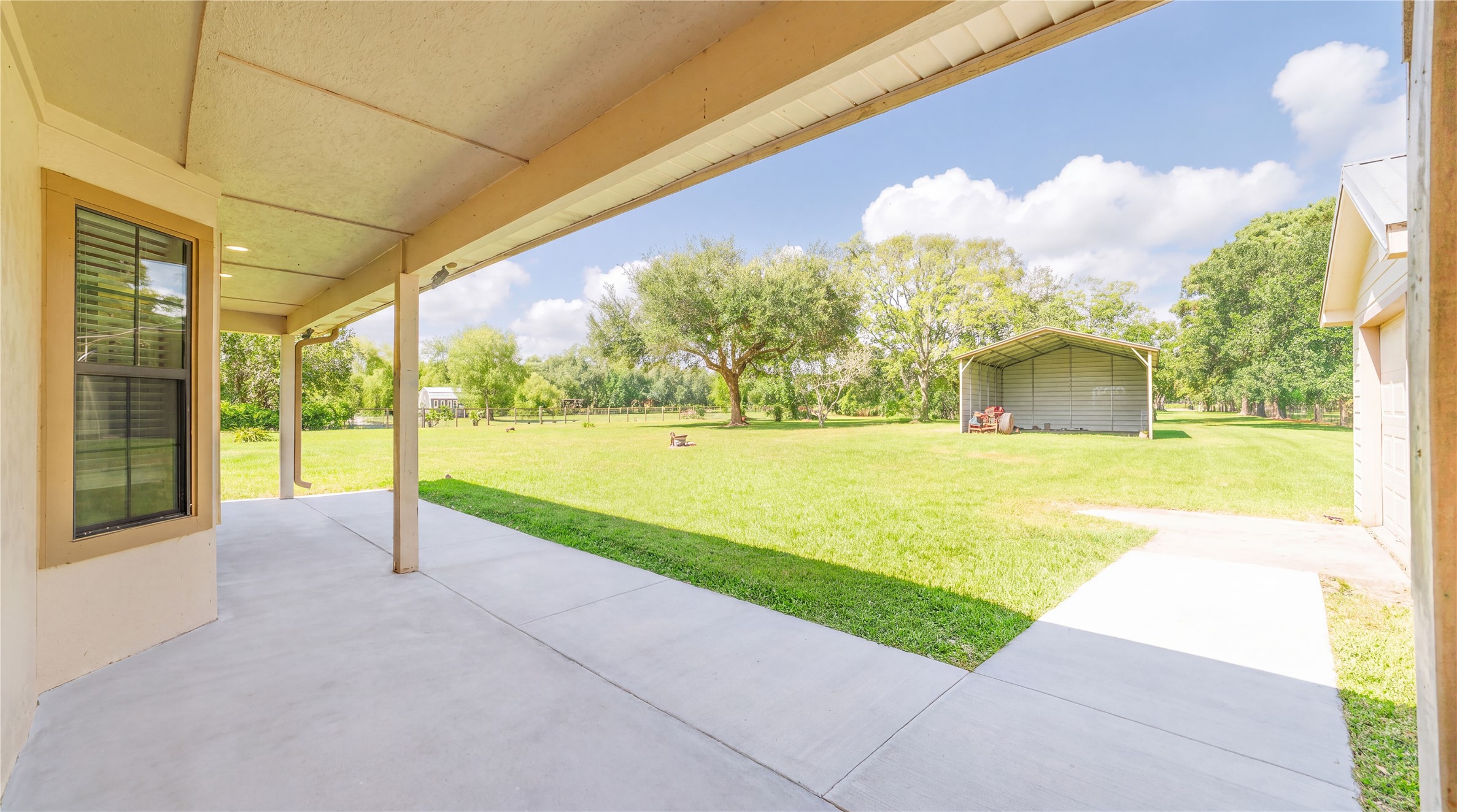3304 Bruce Hall Road, Santa Fe, TX 77510