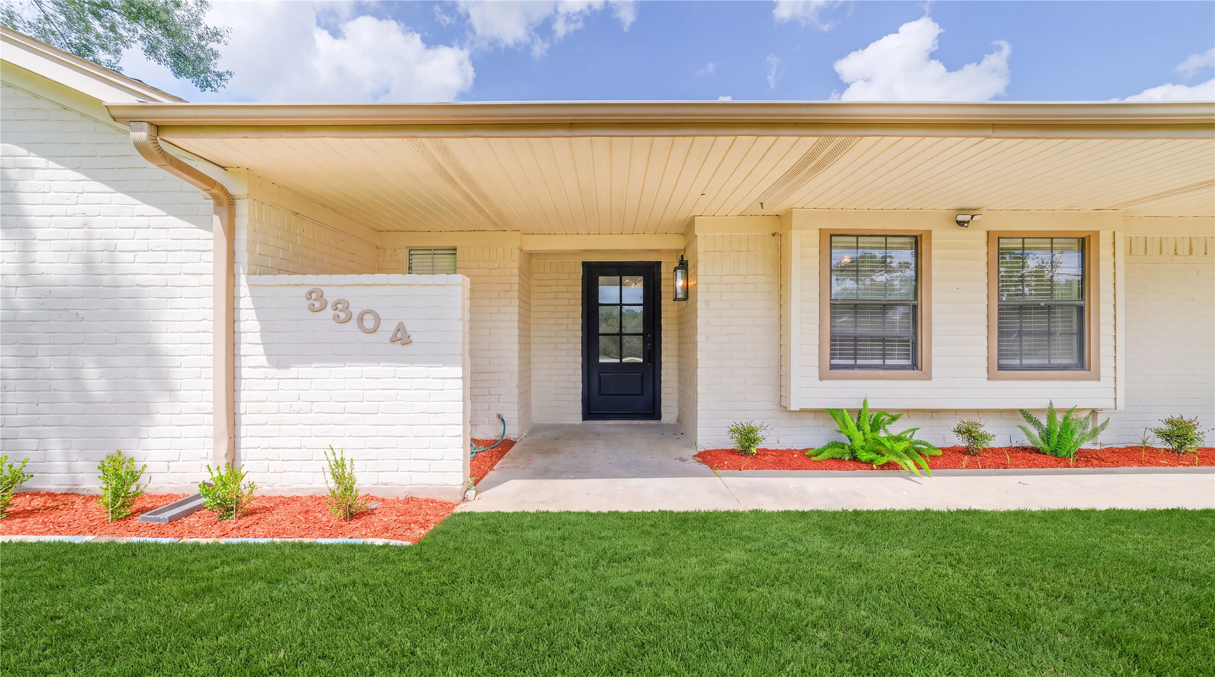 3304 Bruce Hall Road, Santa Fe, TX 77510 3304 Bruce Hall Road, Santa Fe, TX 77510