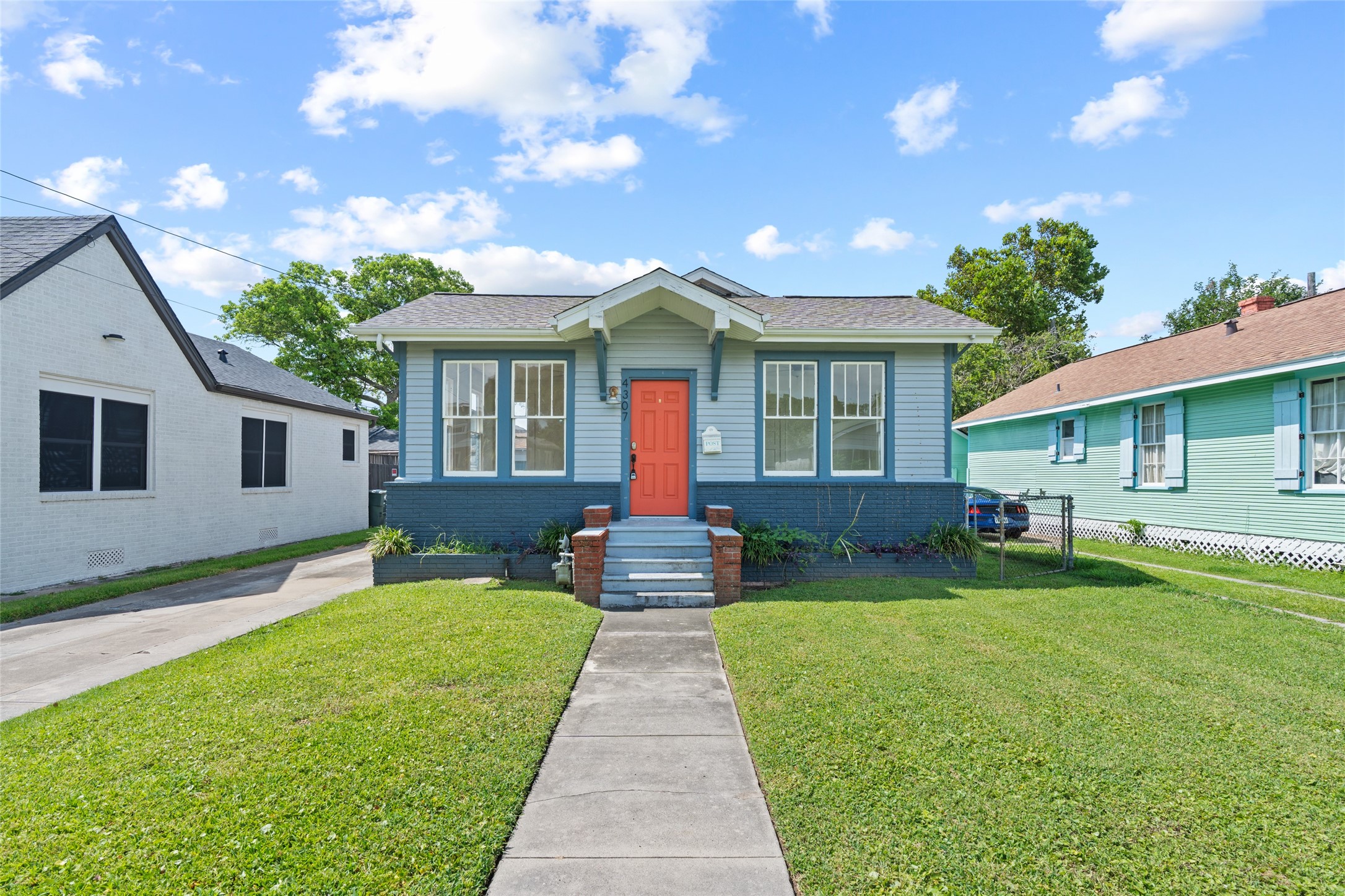 4307 Avenue Q 1/2, Galveston, TX 77550