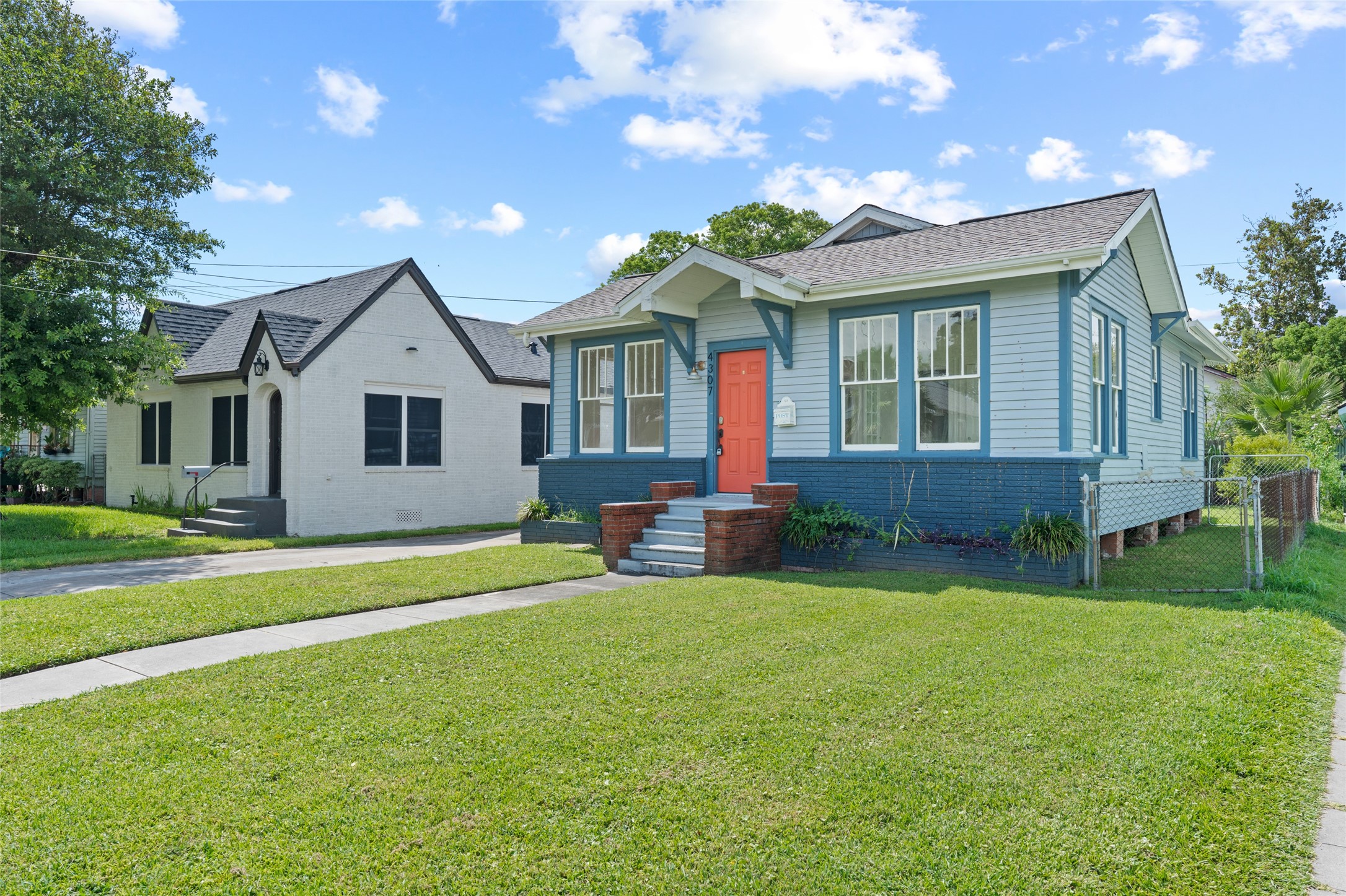 4307 Avenue Q 1/2, Galveston, TX 77550