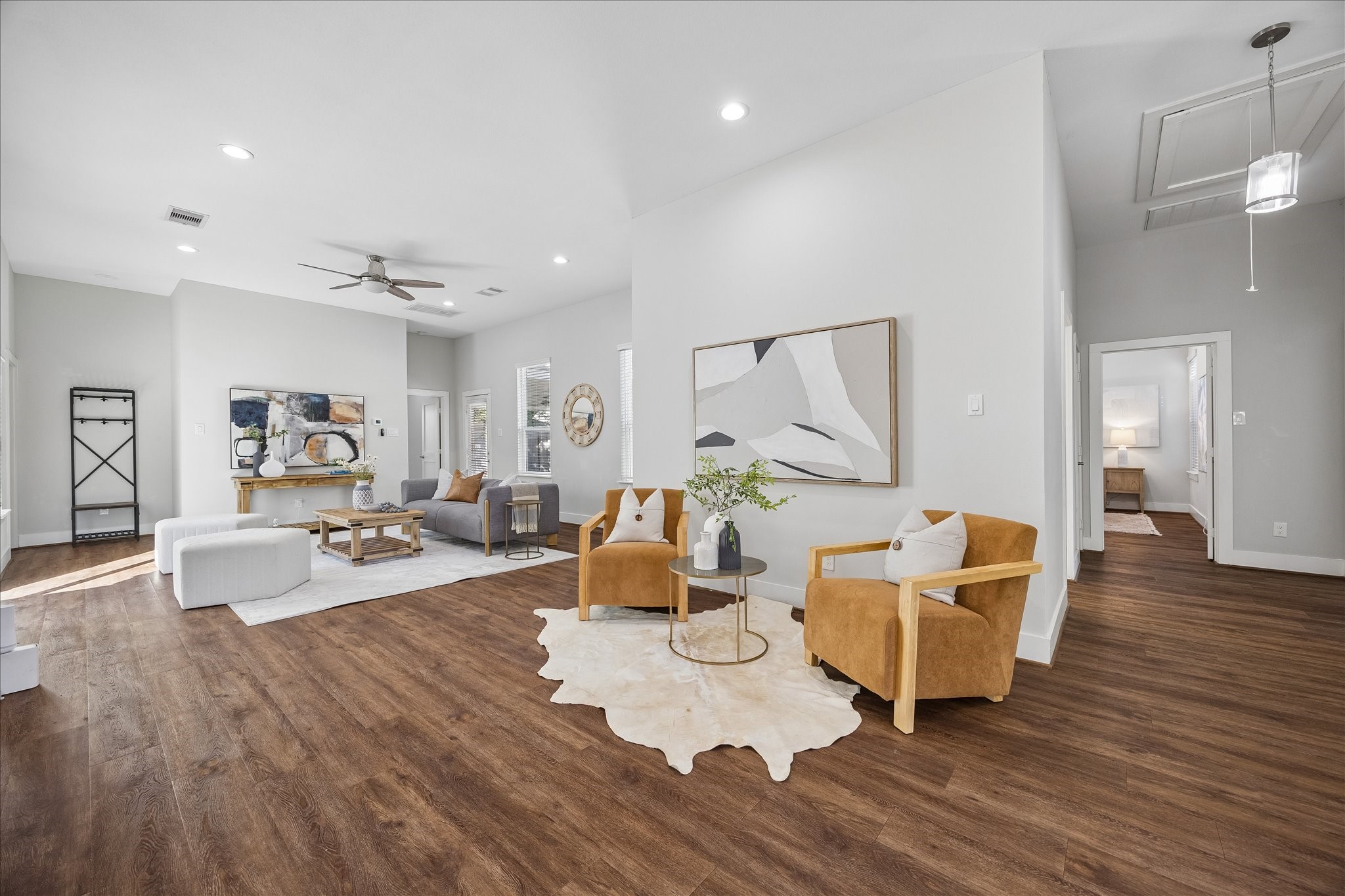What would you do with a little extra living space? This versatile space is perfect for a comfortable sitting area, cozy reading nook or casual spot to entertain friends, with an open layout that keeps it connected to the heart of the home.