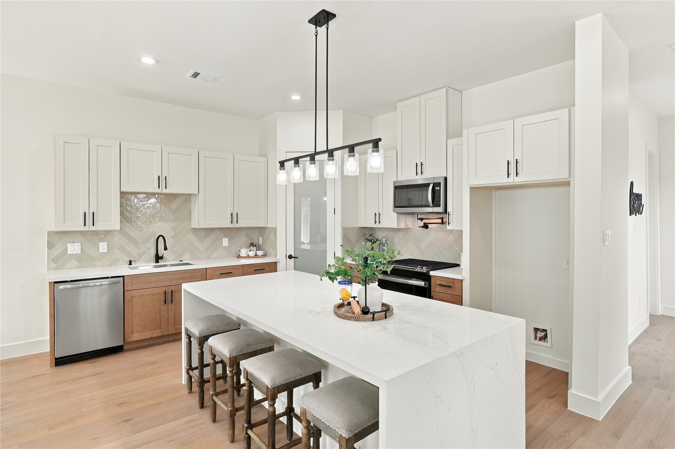 4808 Farmer Street, Houston, TX 77020