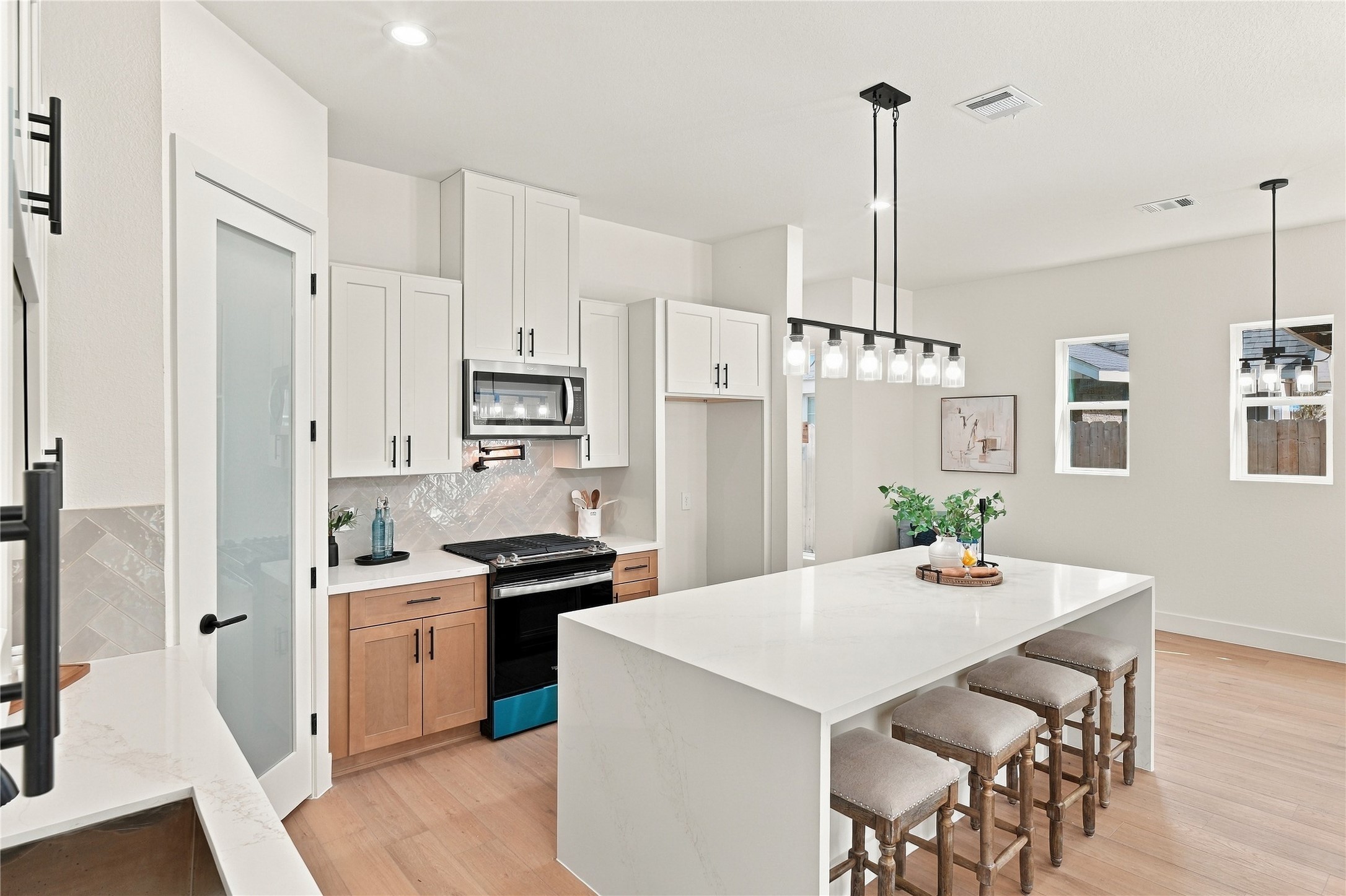 4808 Farmer Street, Houston, TX 77020