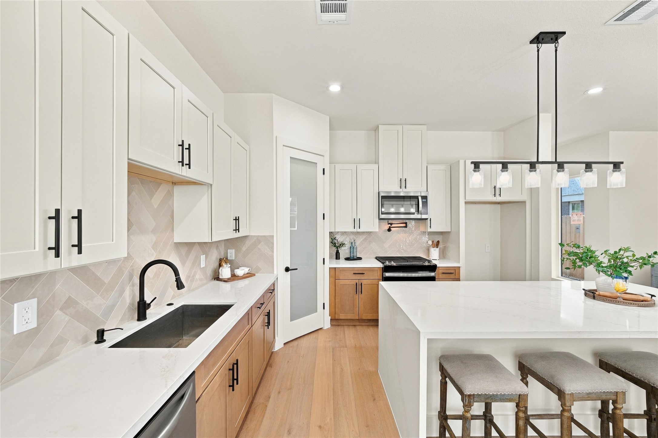 4808 Farmer Street, Houston, TX 77020