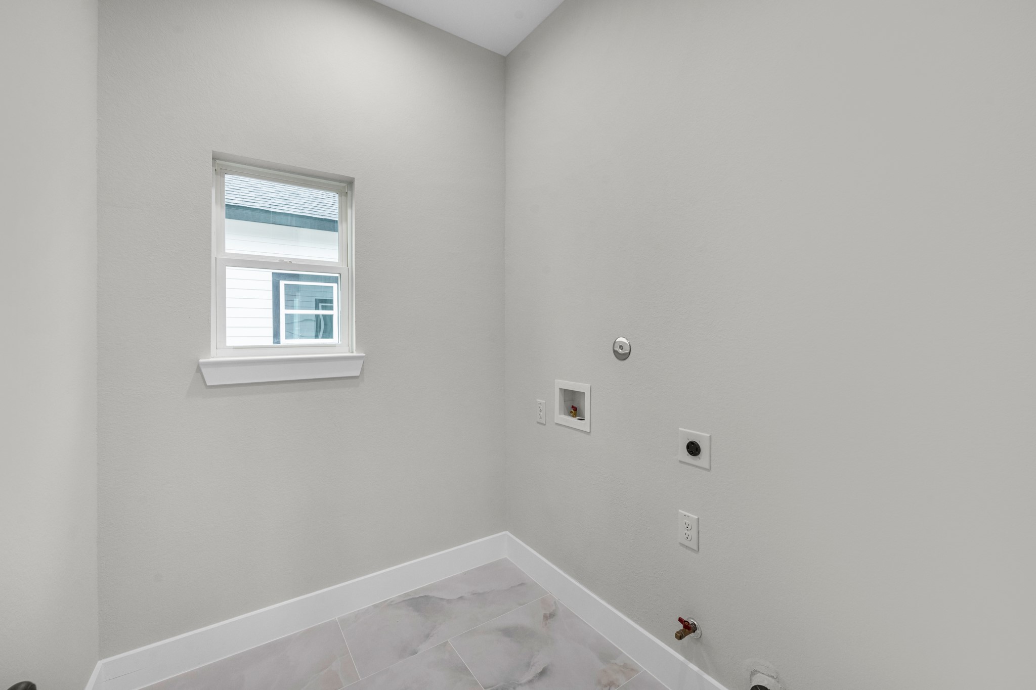 washer dryer room on second floor