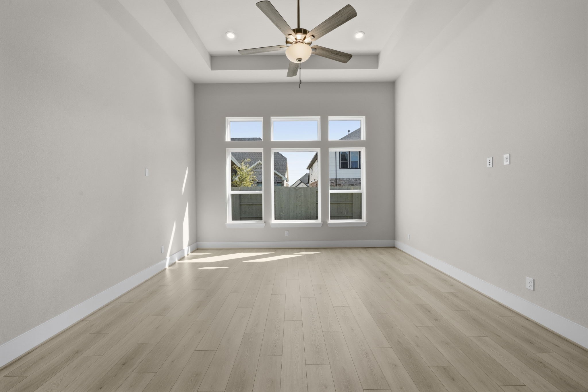 2010 Pine Woodland Lane, Manvel, TX 77583