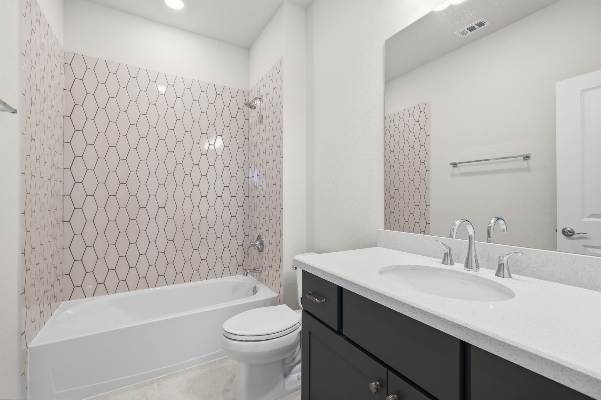 2010 Pine Woodland Lane, Manvel, TX 77583