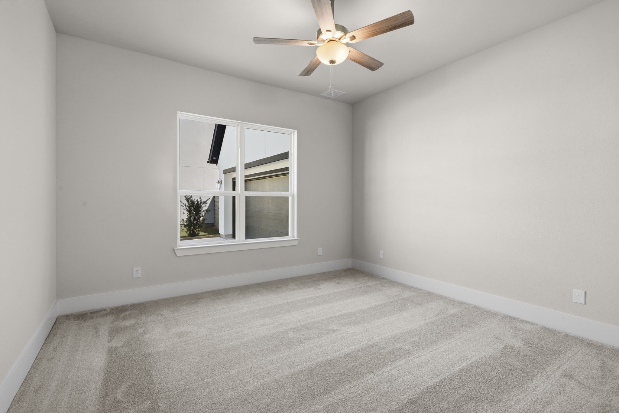 2010 Pine Woodland Lane, Manvel, TX 77583