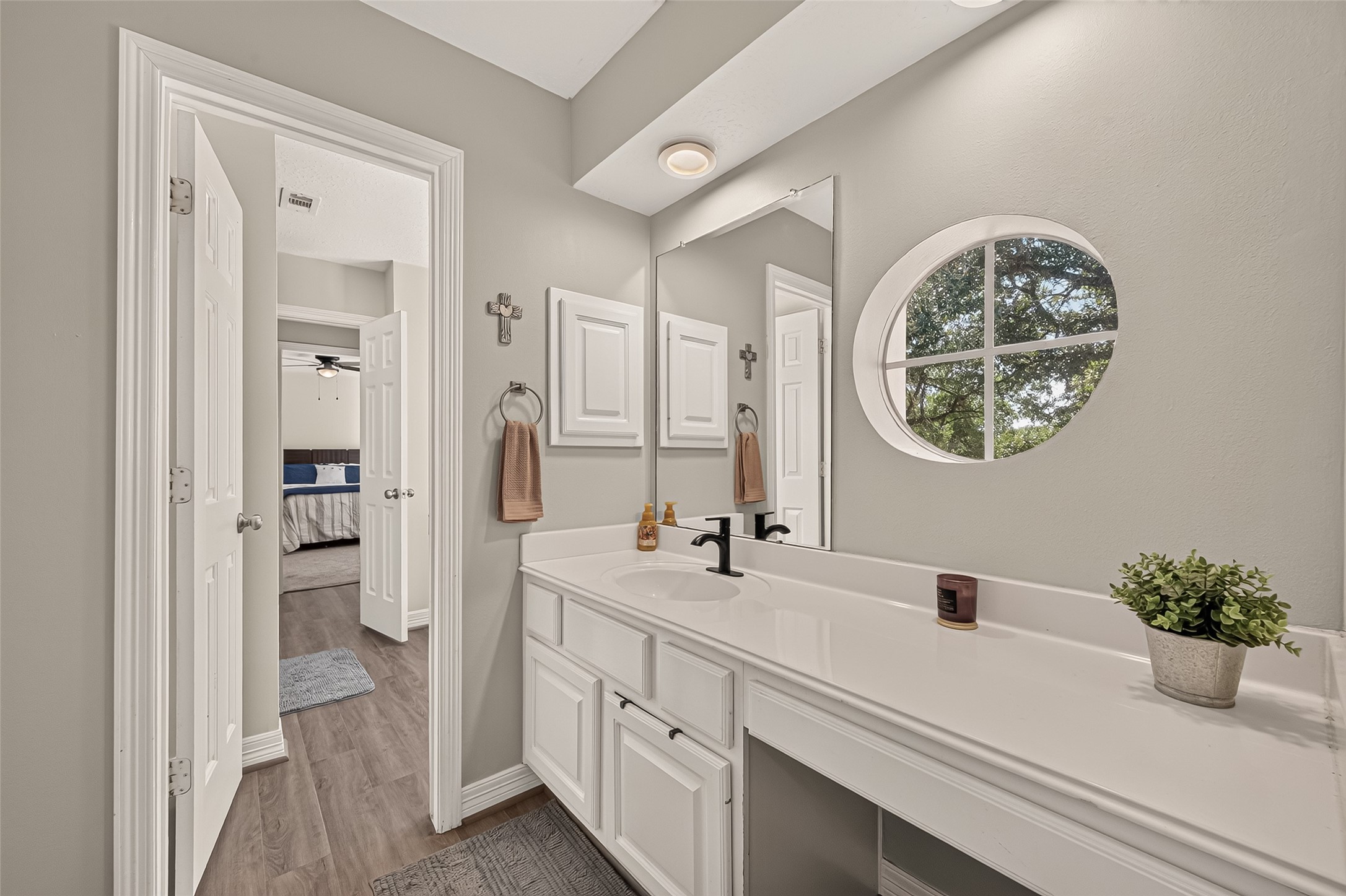 Upstairs Jack and Jill Bathroom