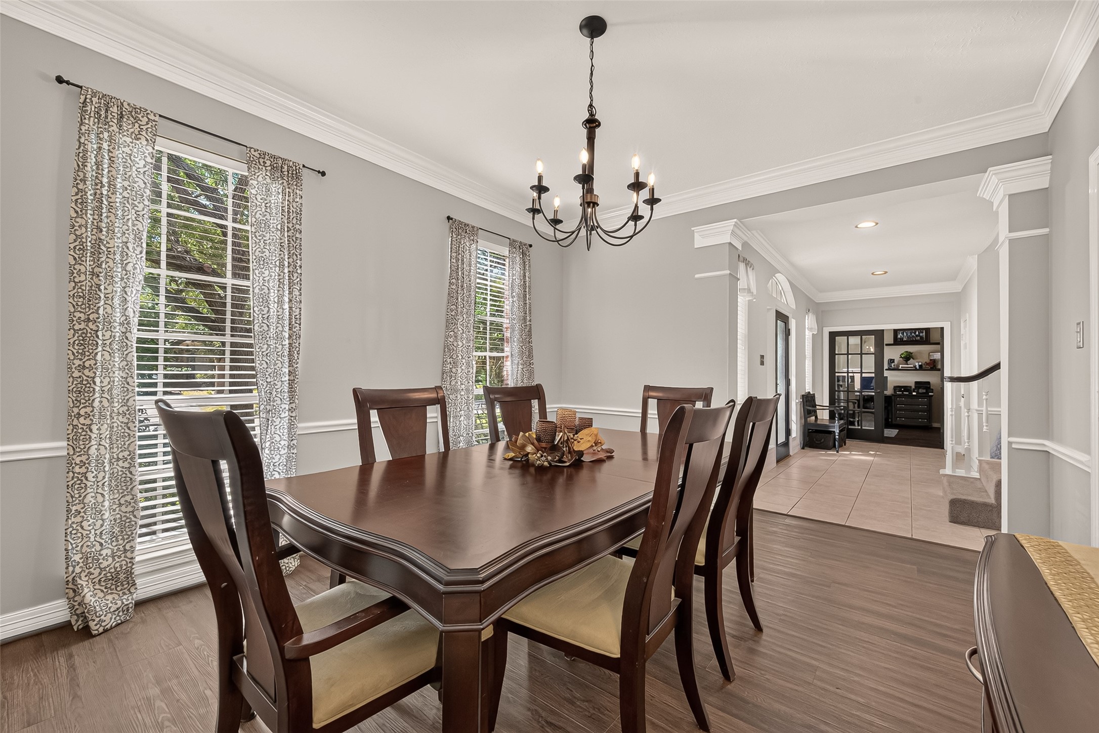 Formal Dining