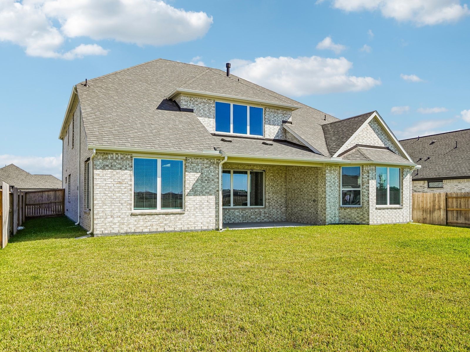 5232 Autumn Hills Trail, Pearland, TX 77584