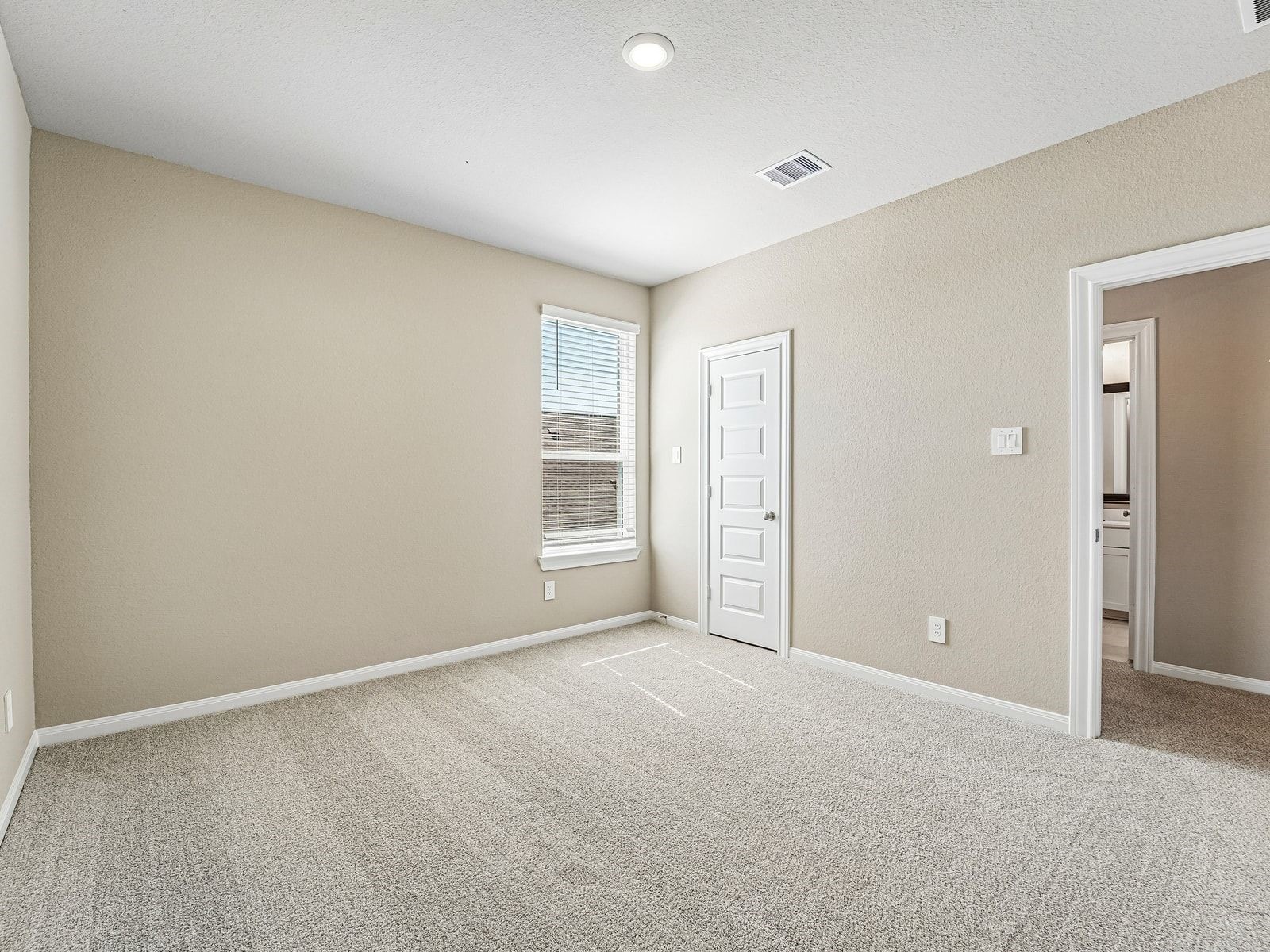 5232 Autumn Hills Trail, Pearland, TX 77584