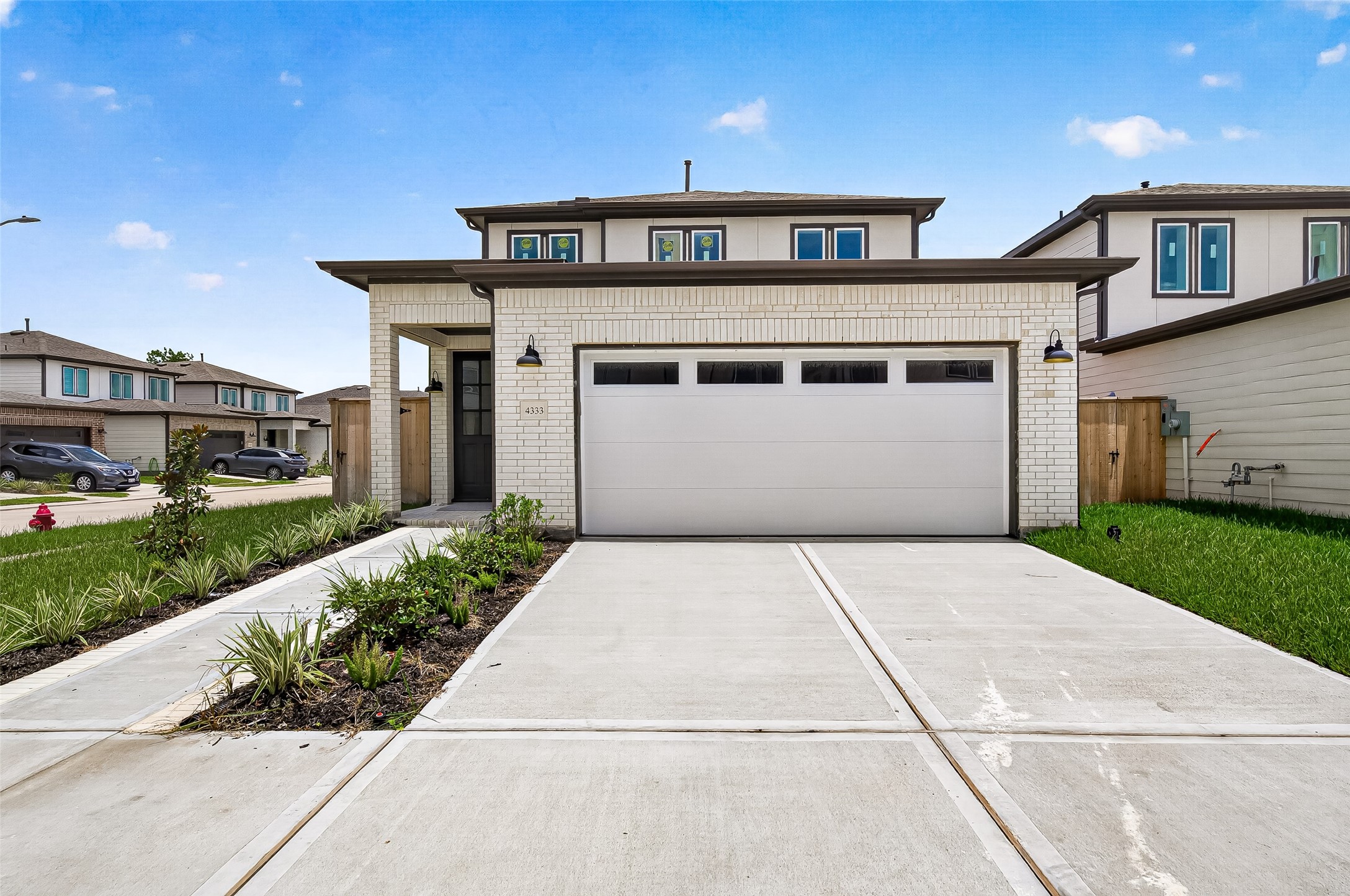 4333 Avron Drive, Stafford, TX 77477 4333 Avron Drive, Stafford, TX 77477
