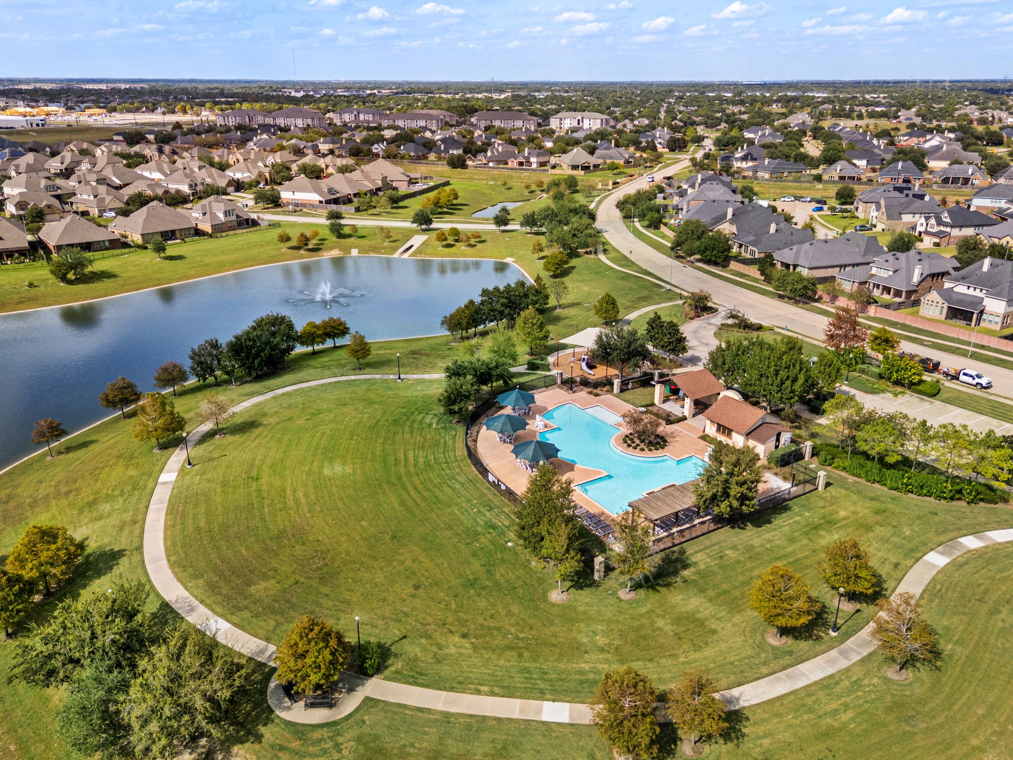 8810 Oak Ivy Lane, Richmond, TX 77407