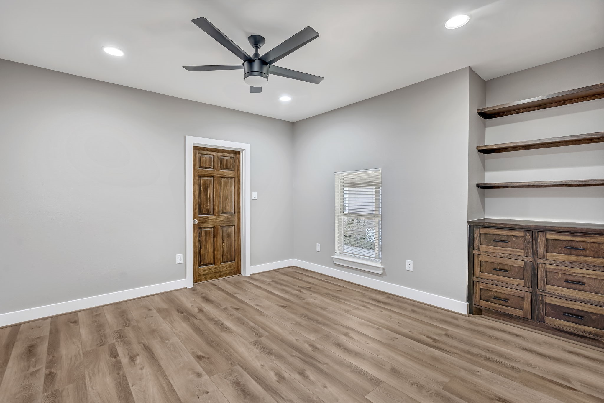 430 N Hutcheson Street, Houston, TX 77003