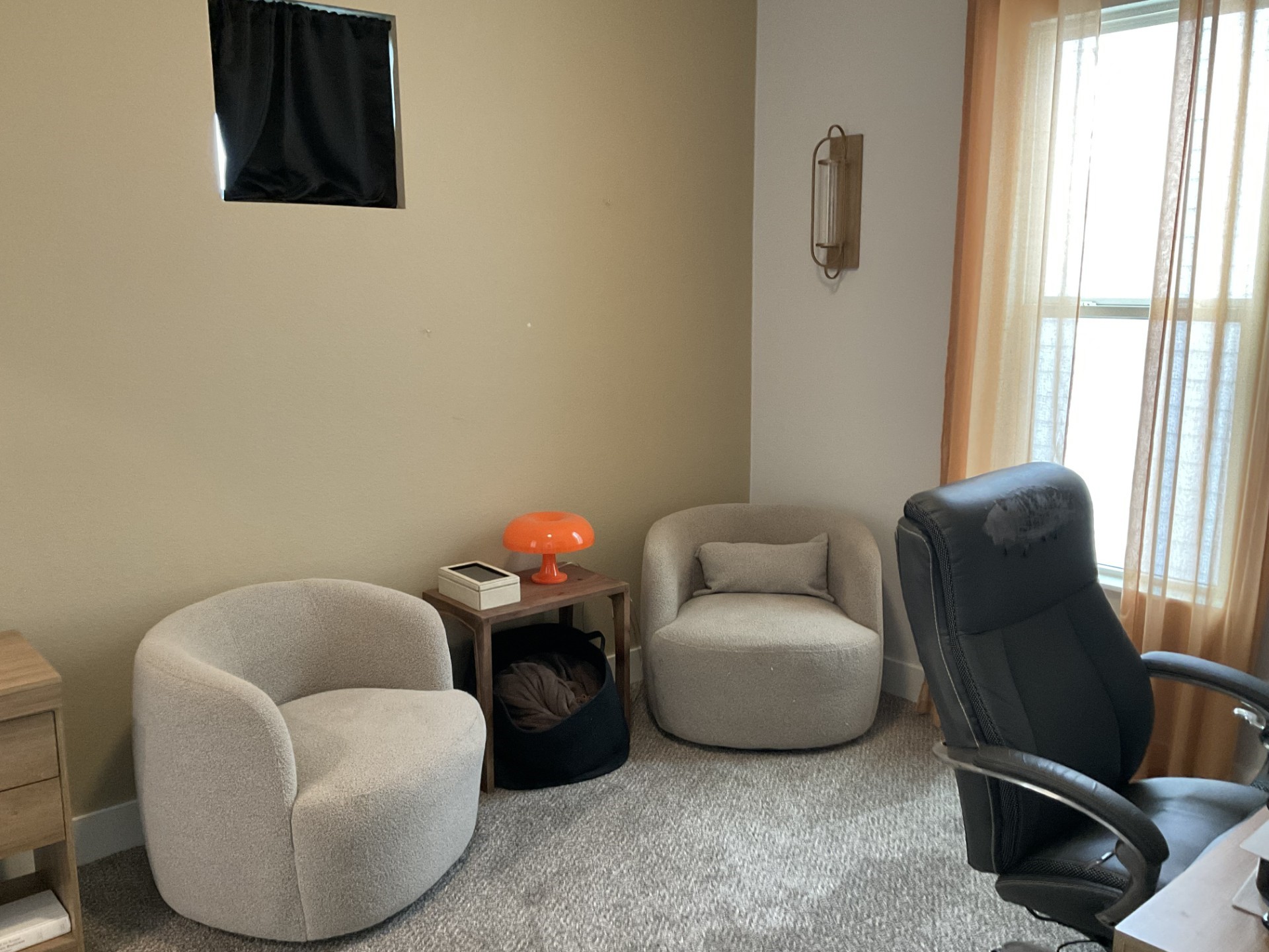 2nd bedroom  being used as a study