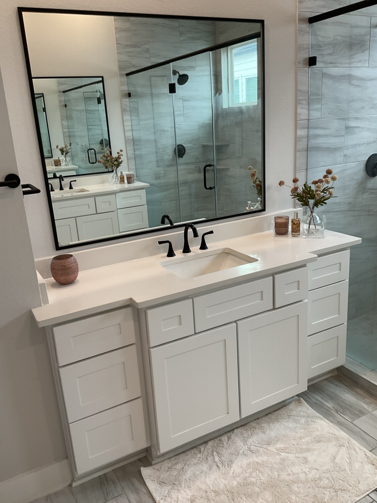 Master vanity 2