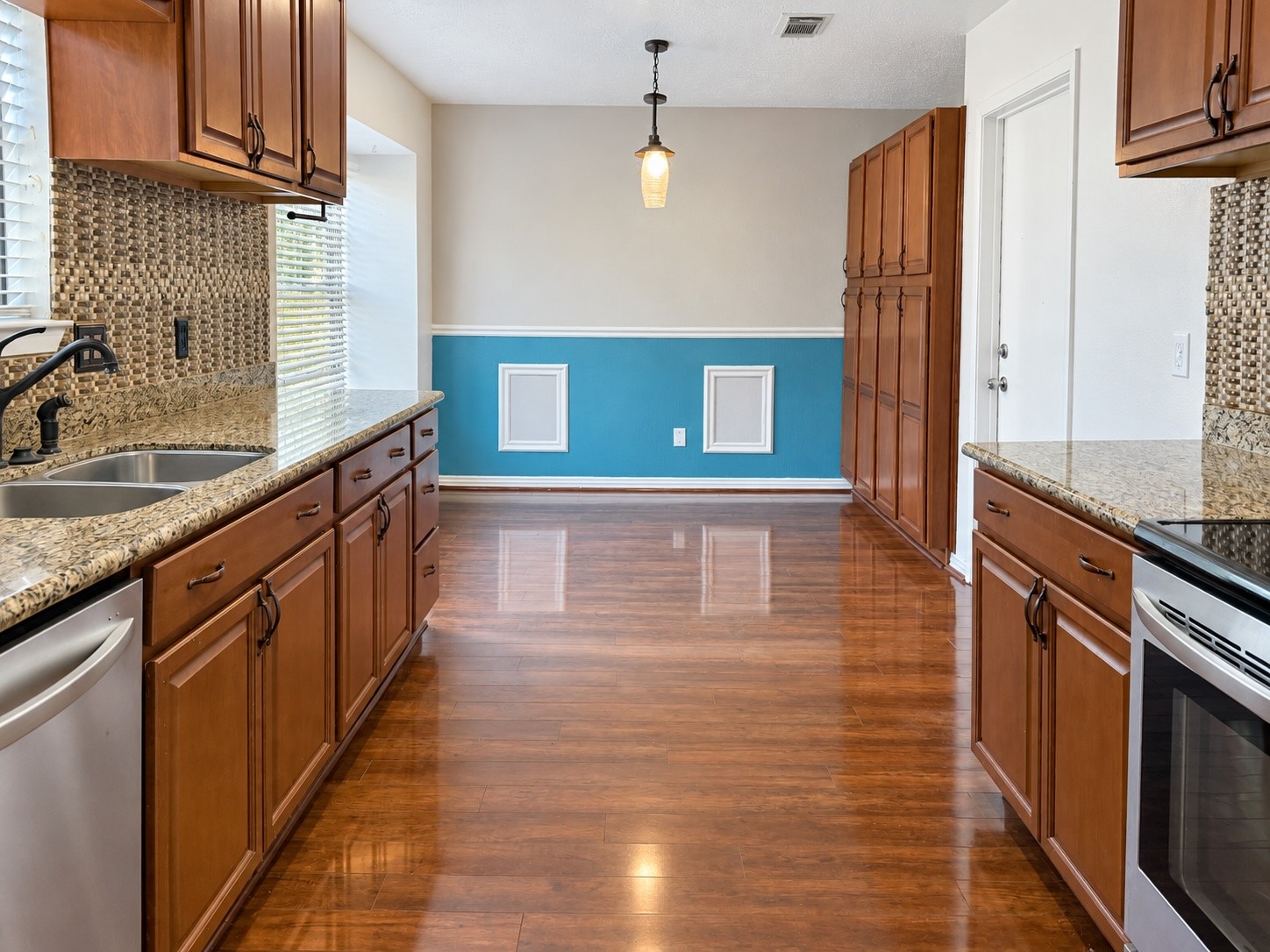 Kitchen offers beautiful cabinetry and upgraded stainless tell appliances Kitchen offers beautiful cabinetry and upgraded stainless tell appliances