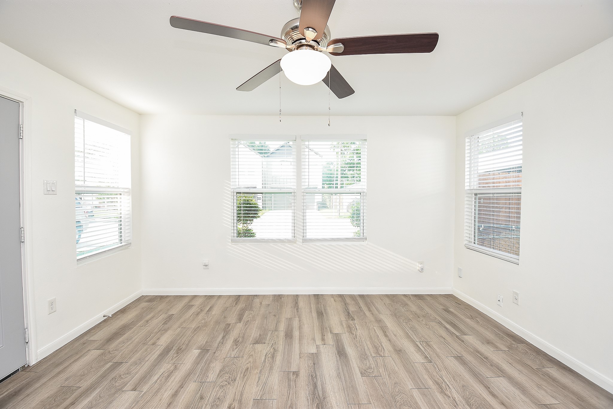 3710 Dreyfus Street, Houston, TX 77021