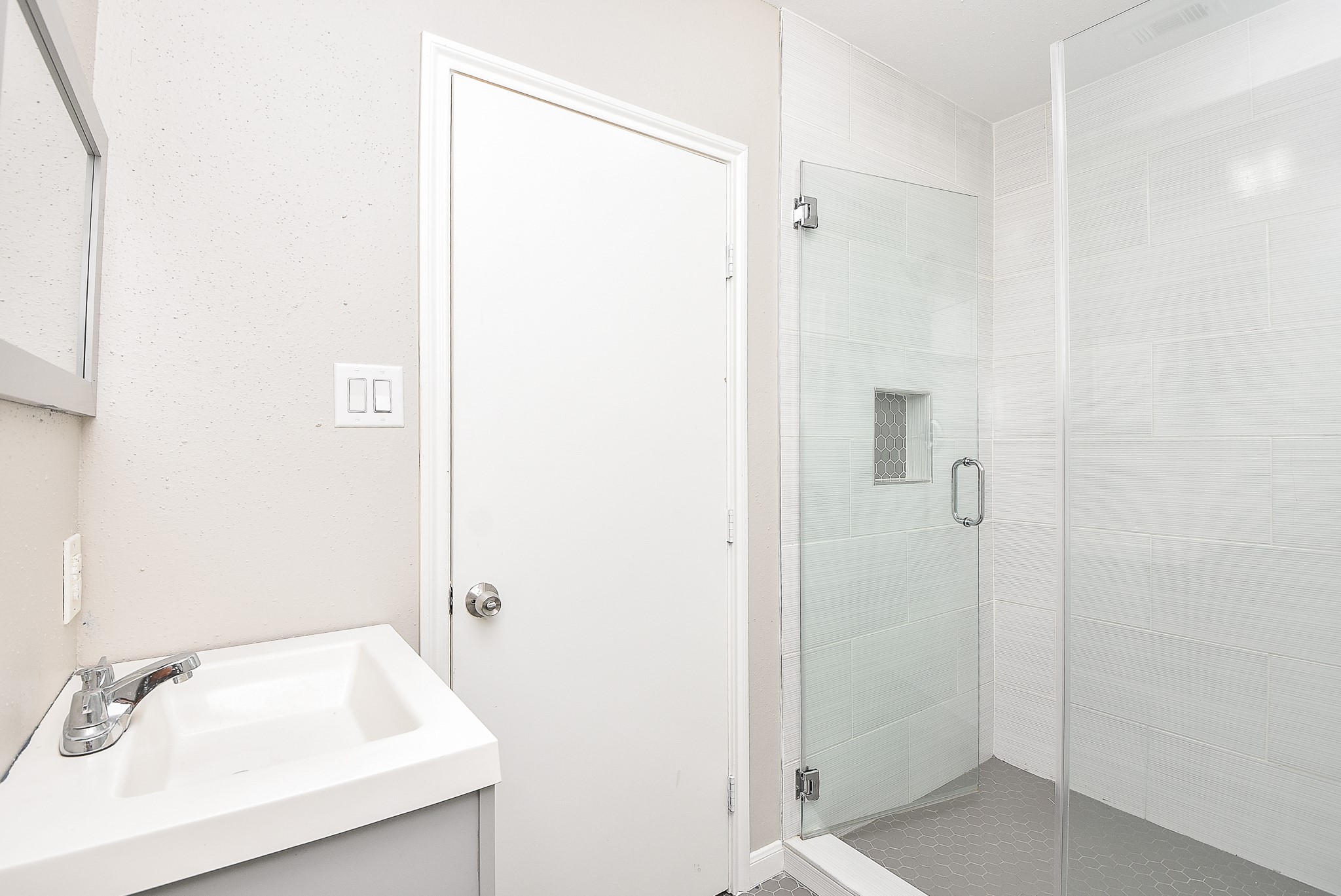 3710 Dreyfus Street, Houston, TX 77021