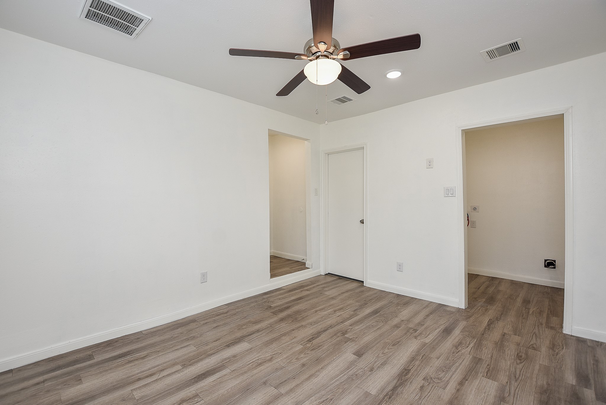 3710 Dreyfus Street, Houston, TX 77021