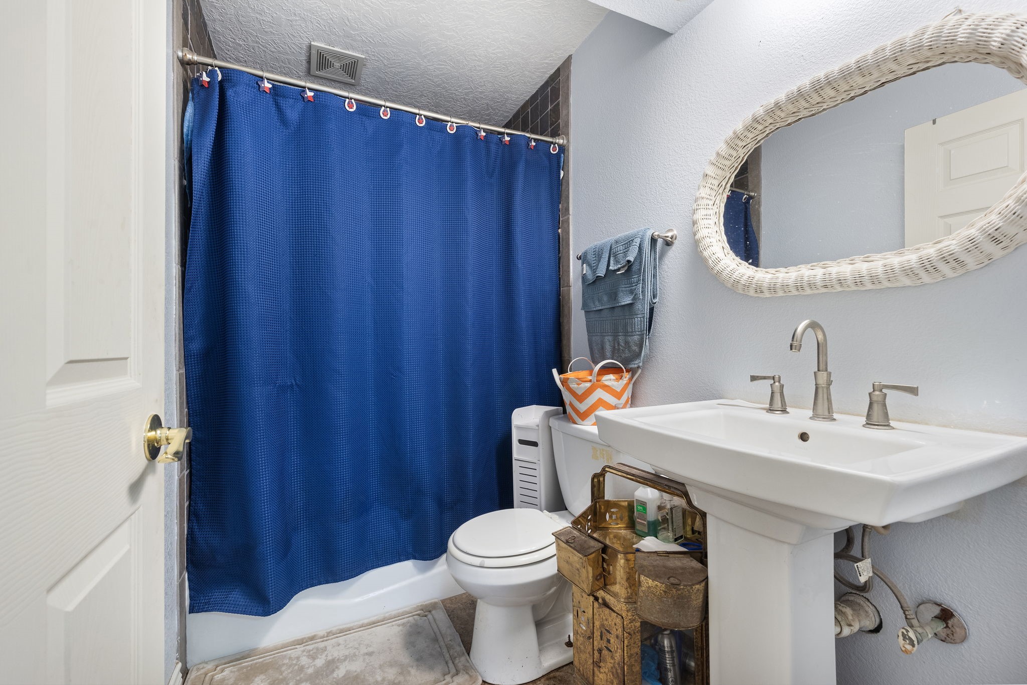 4522 Albatross Drive, Seabrook, TX 77586