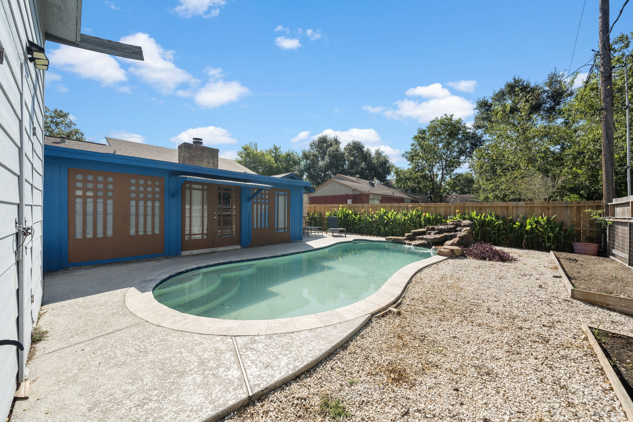 4522 Albatross Drive, Seabrook, TX 77586