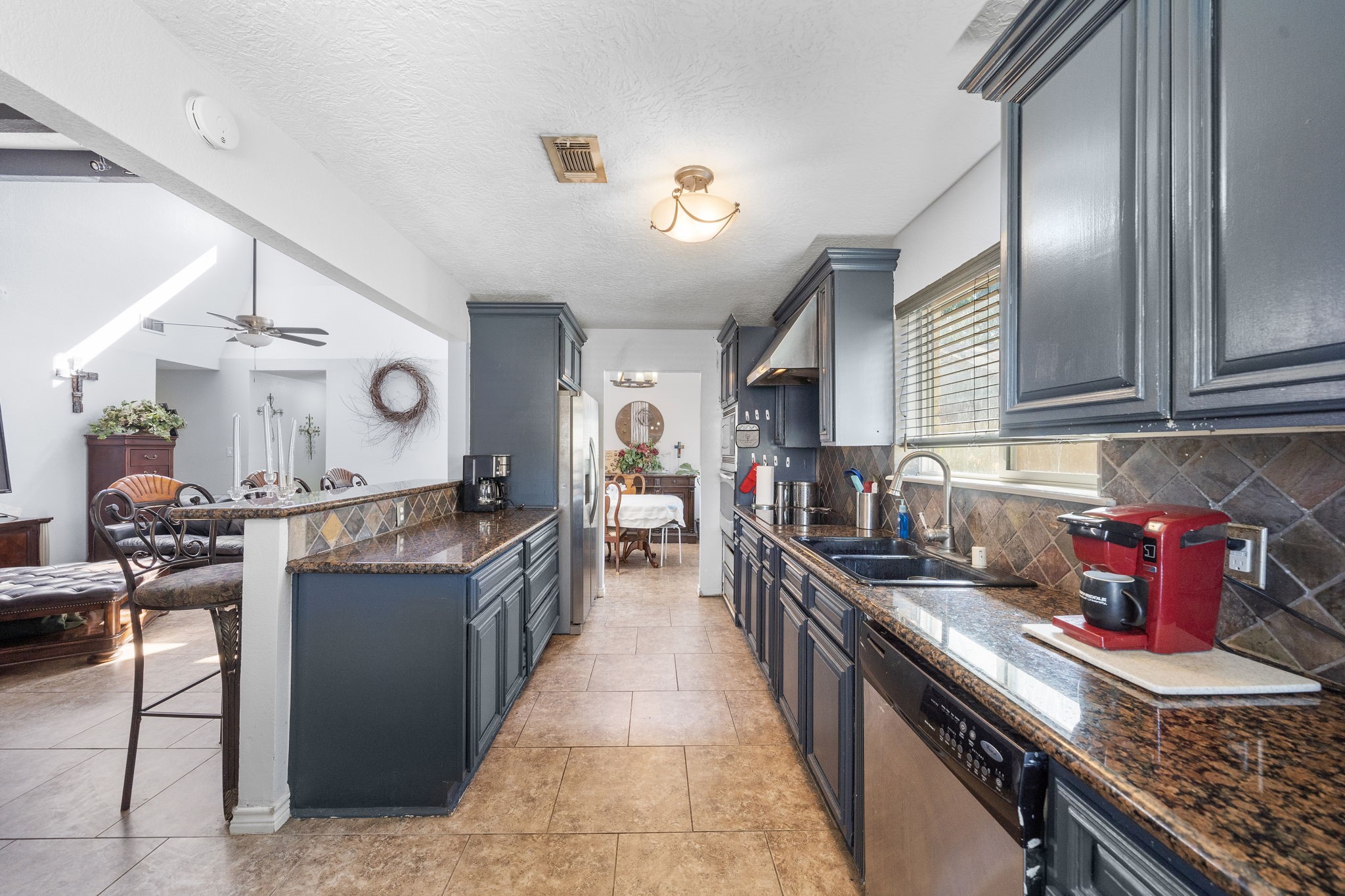 4522 Albatross Drive, Seabrook, TX 77586