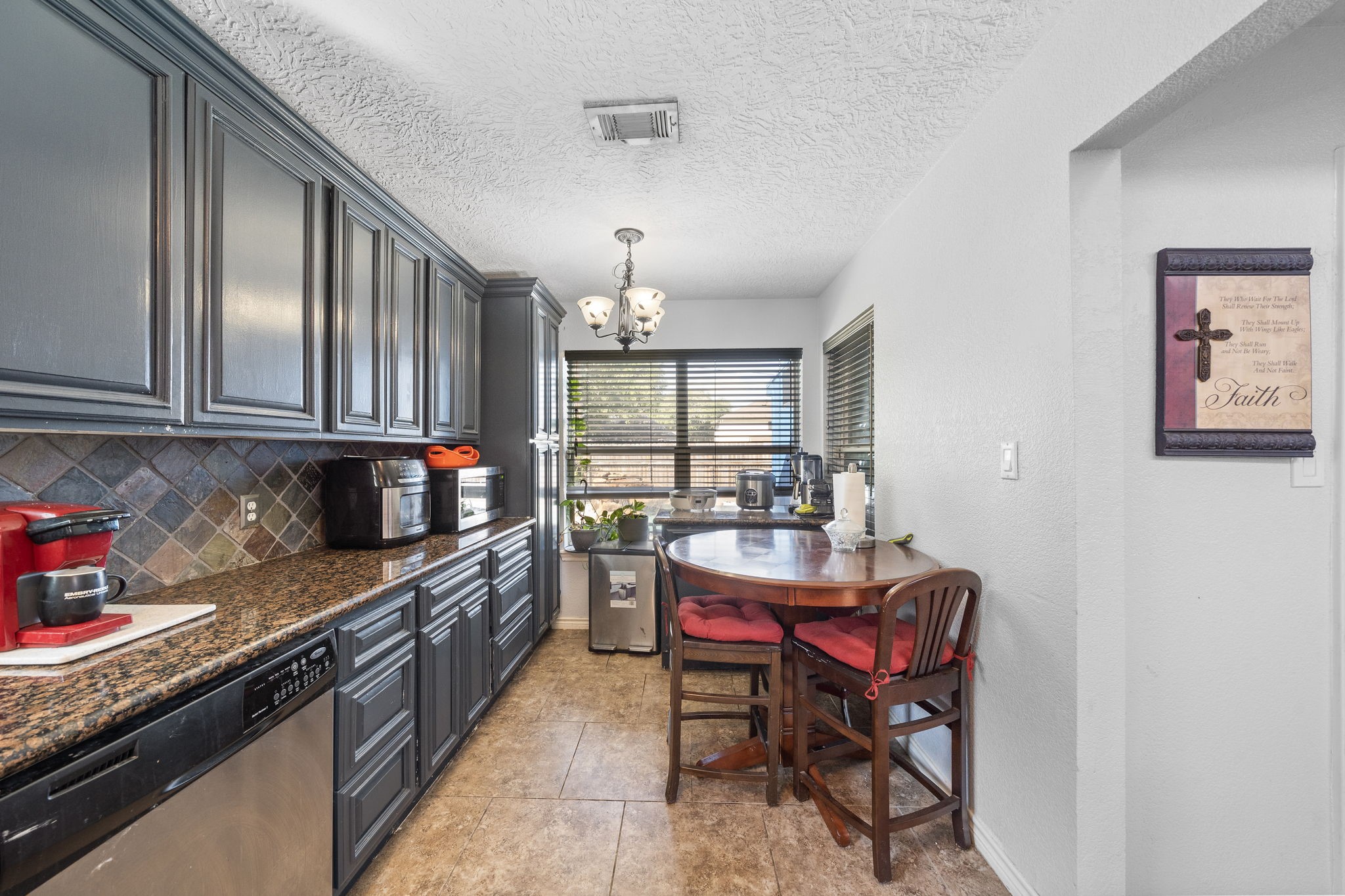 4522 Albatross Drive, Seabrook, TX 77586