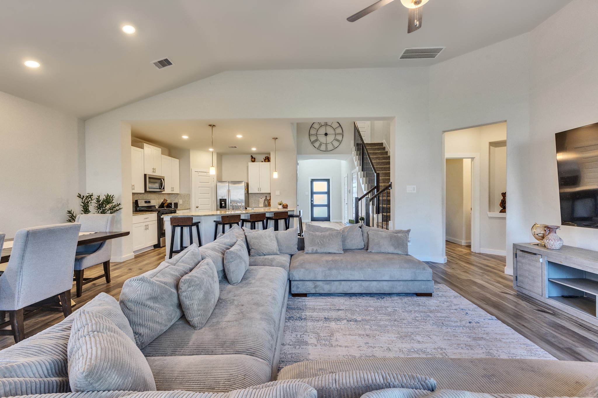 10842 Bodie Hills Drive, Rosharon, TX 77583