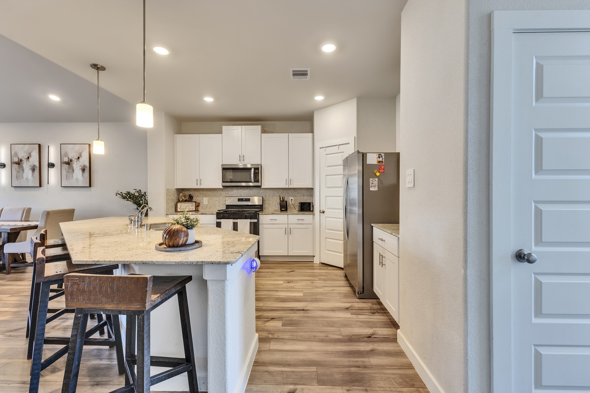 10842 Bodie Hills Drive, Rosharon, TX 77583
