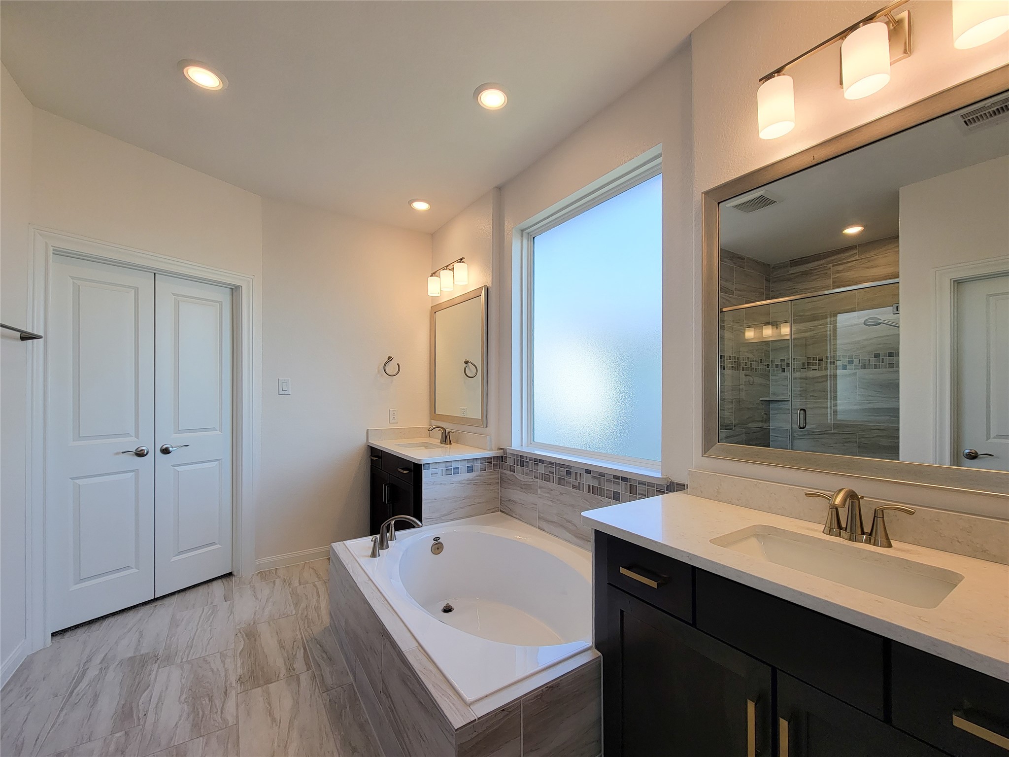 4204 Pleasing Breeze Drive, Houston, TX 77080