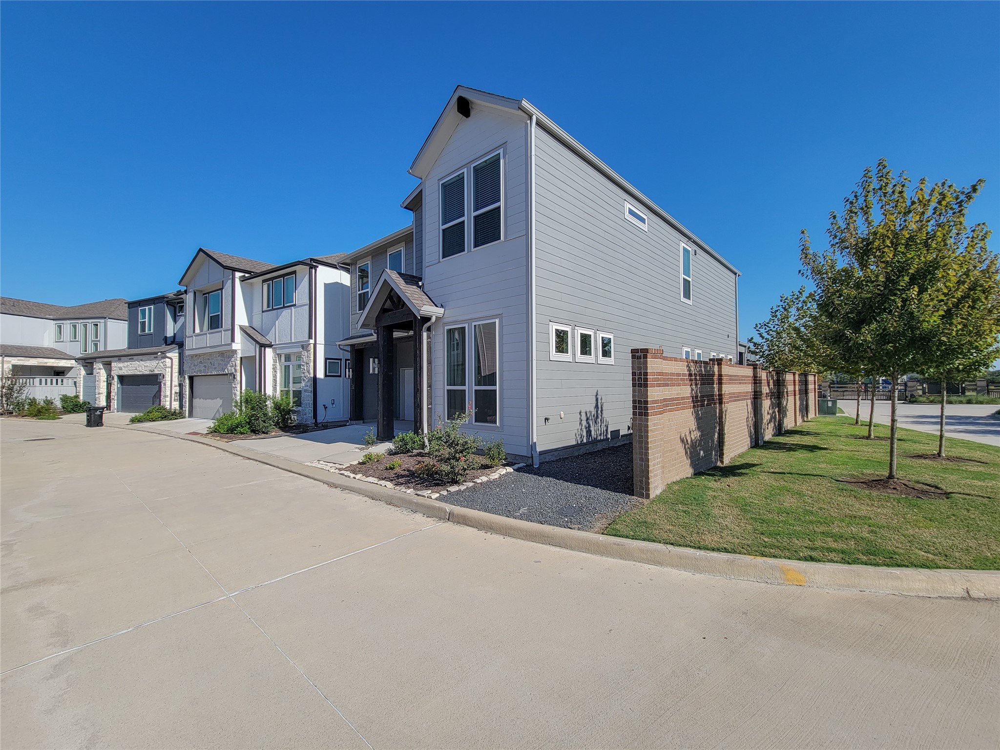4204 Pleasing Breeze Drive, Houston, TX 77080