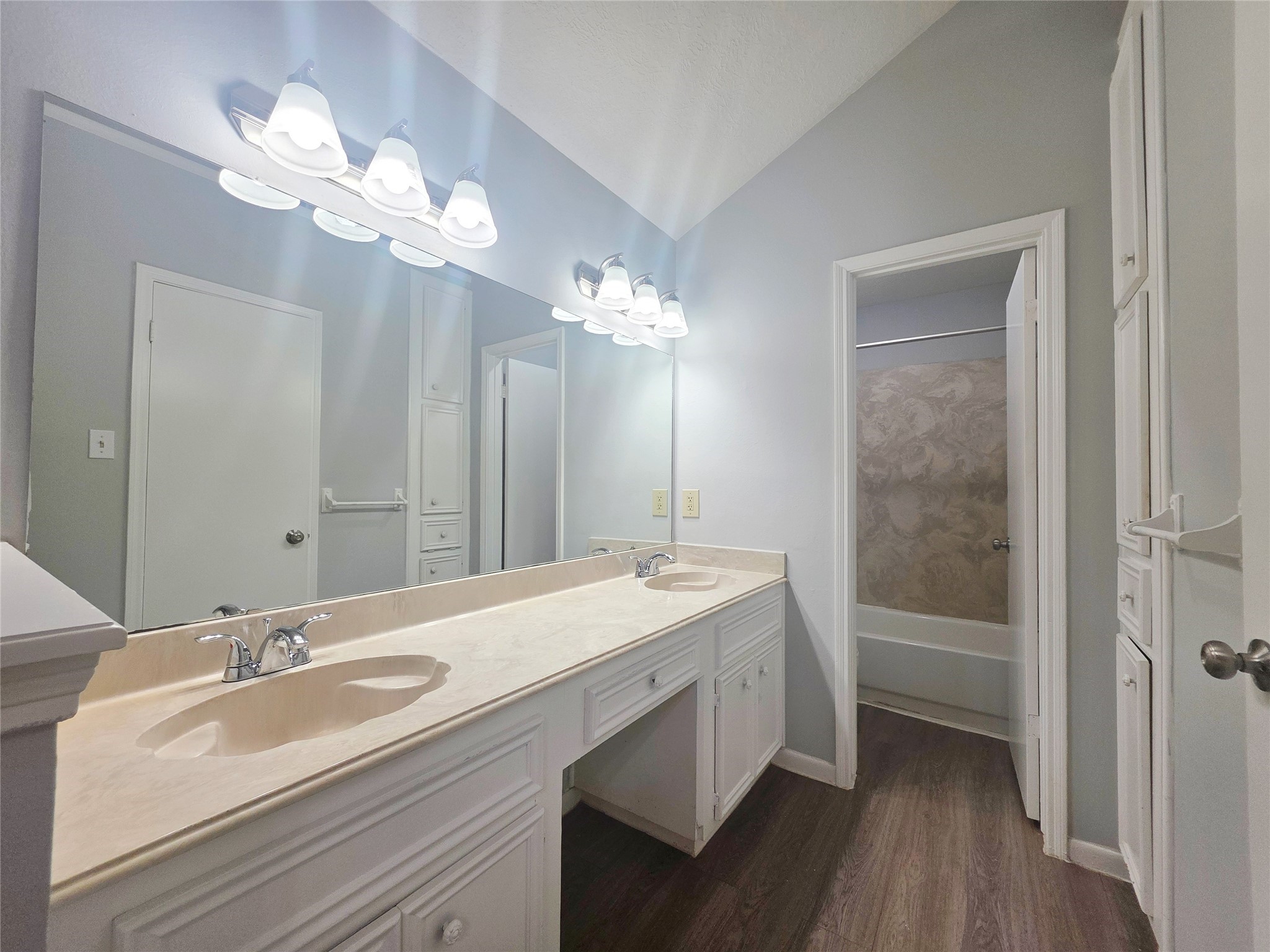 15006 Yorktown Colony Drive, Houston, TX 77084