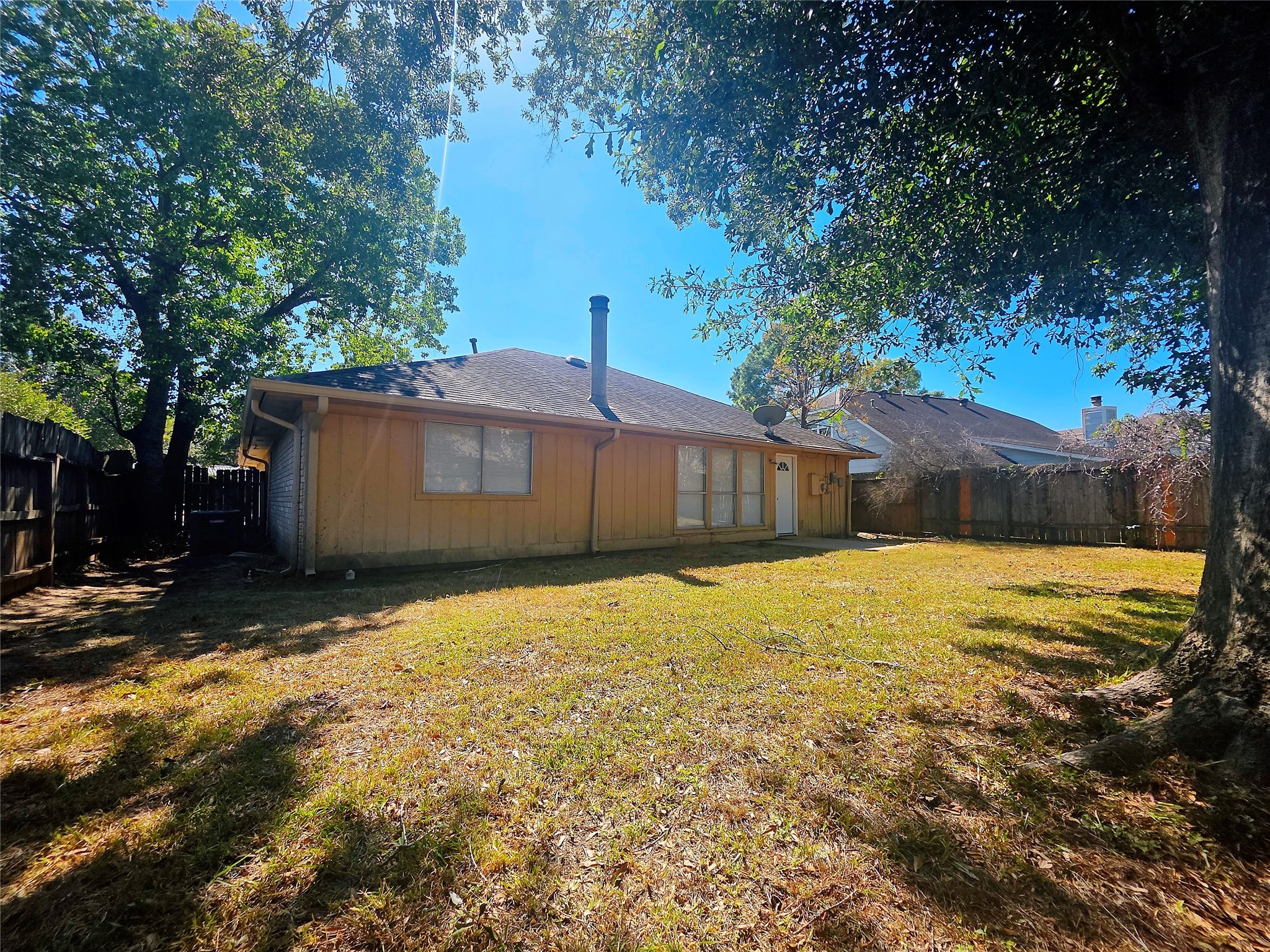 15006 Yorktown Colony Drive, Houston, TX 77084