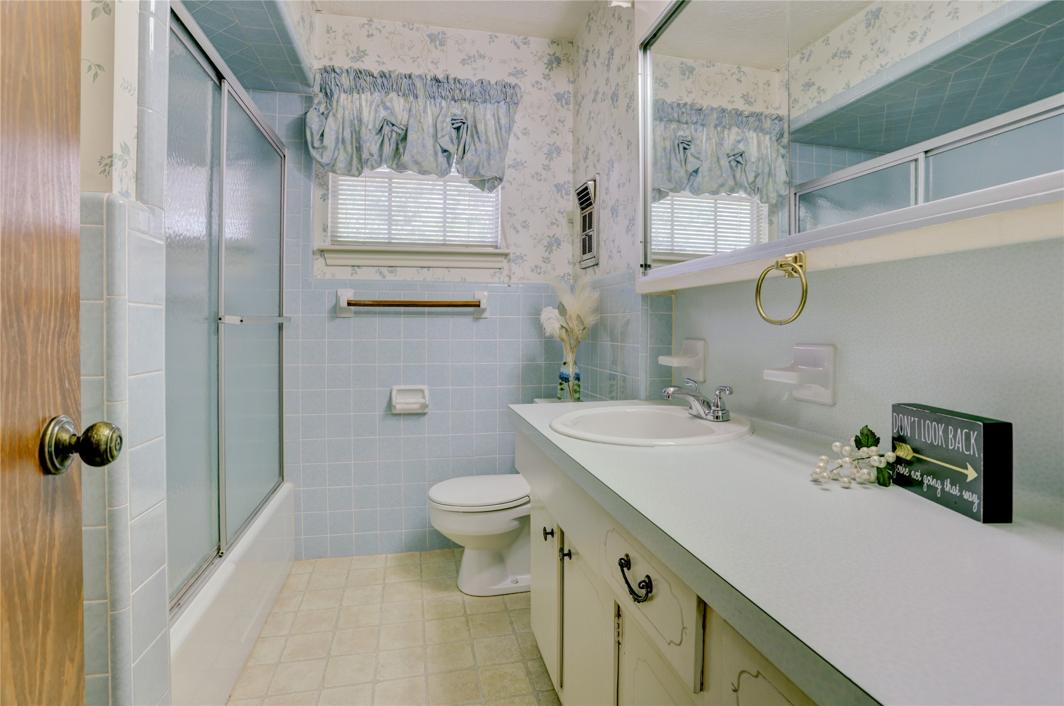 Full bathroom upstairs