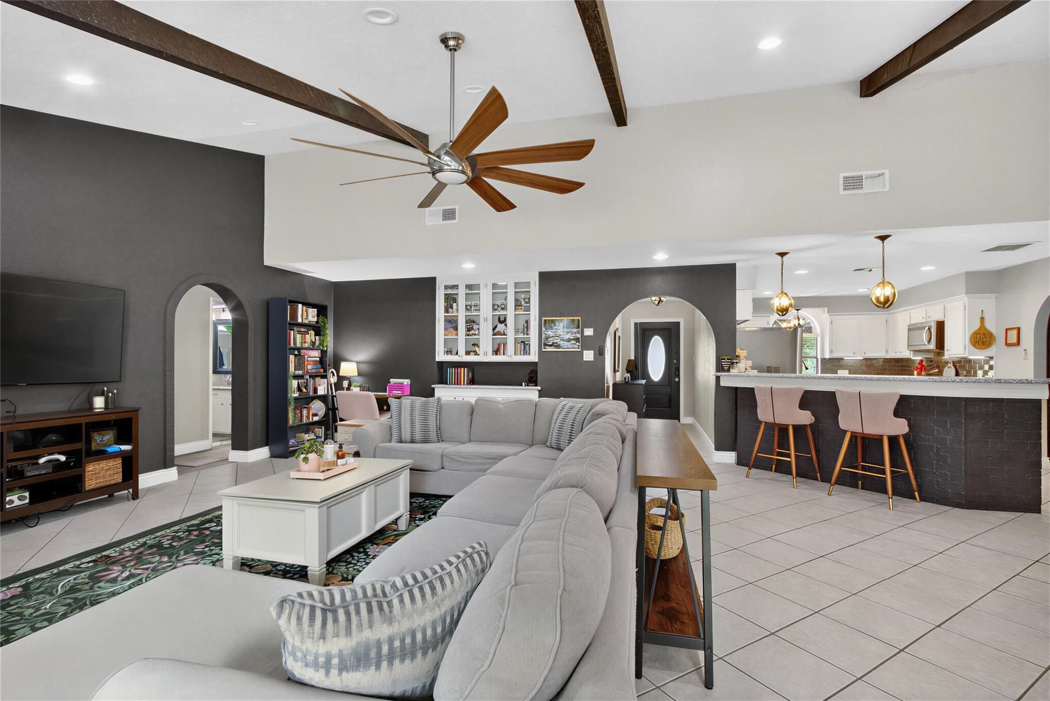 5451 Appleblossom Lane, Friendswood, TX 77546