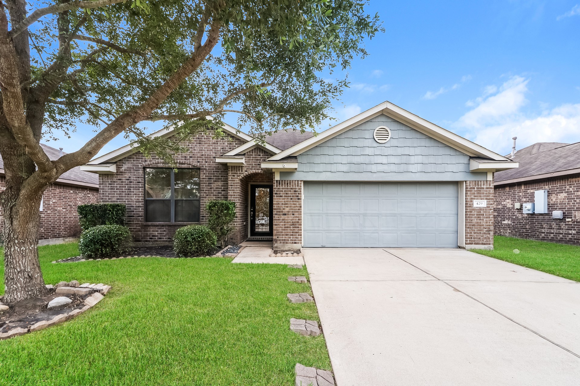 429 De Coster Boulevard, Alvin, TX 77511 429 De Coster Boulevard, Alvin, TX 77511