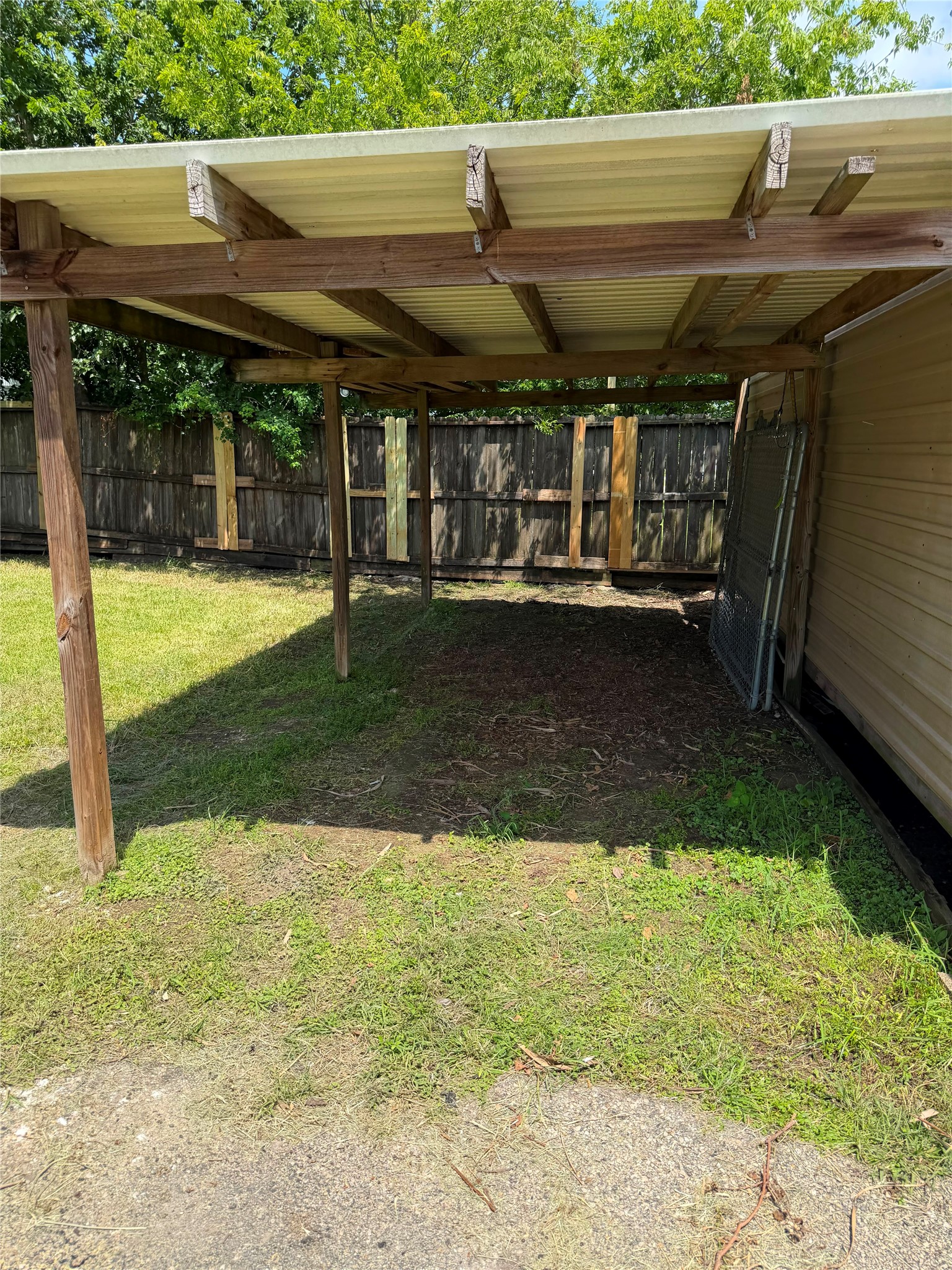 415 12th, San Leon, TX 77539