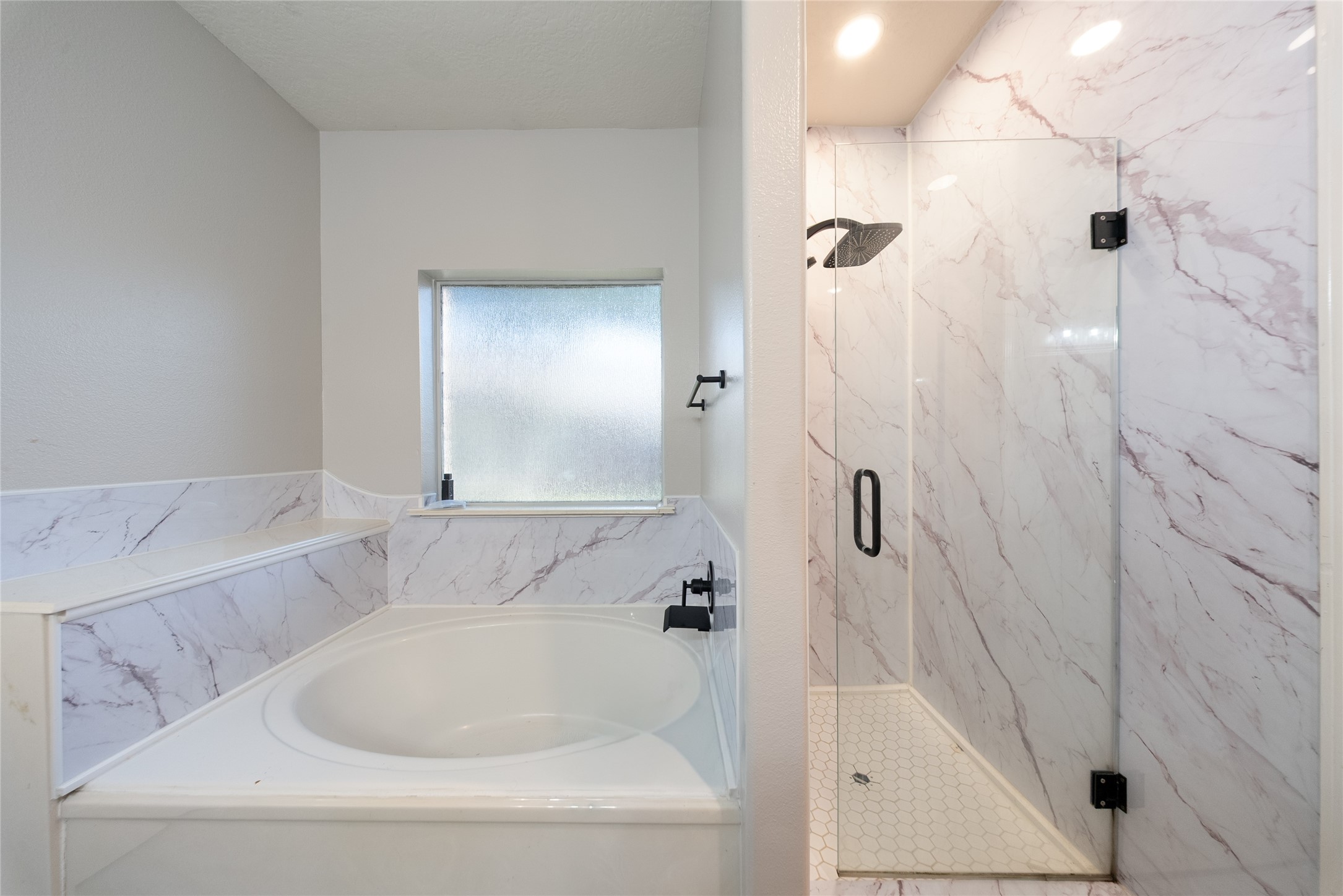 2726 Fieldcross Lane, Houston, TX 77047