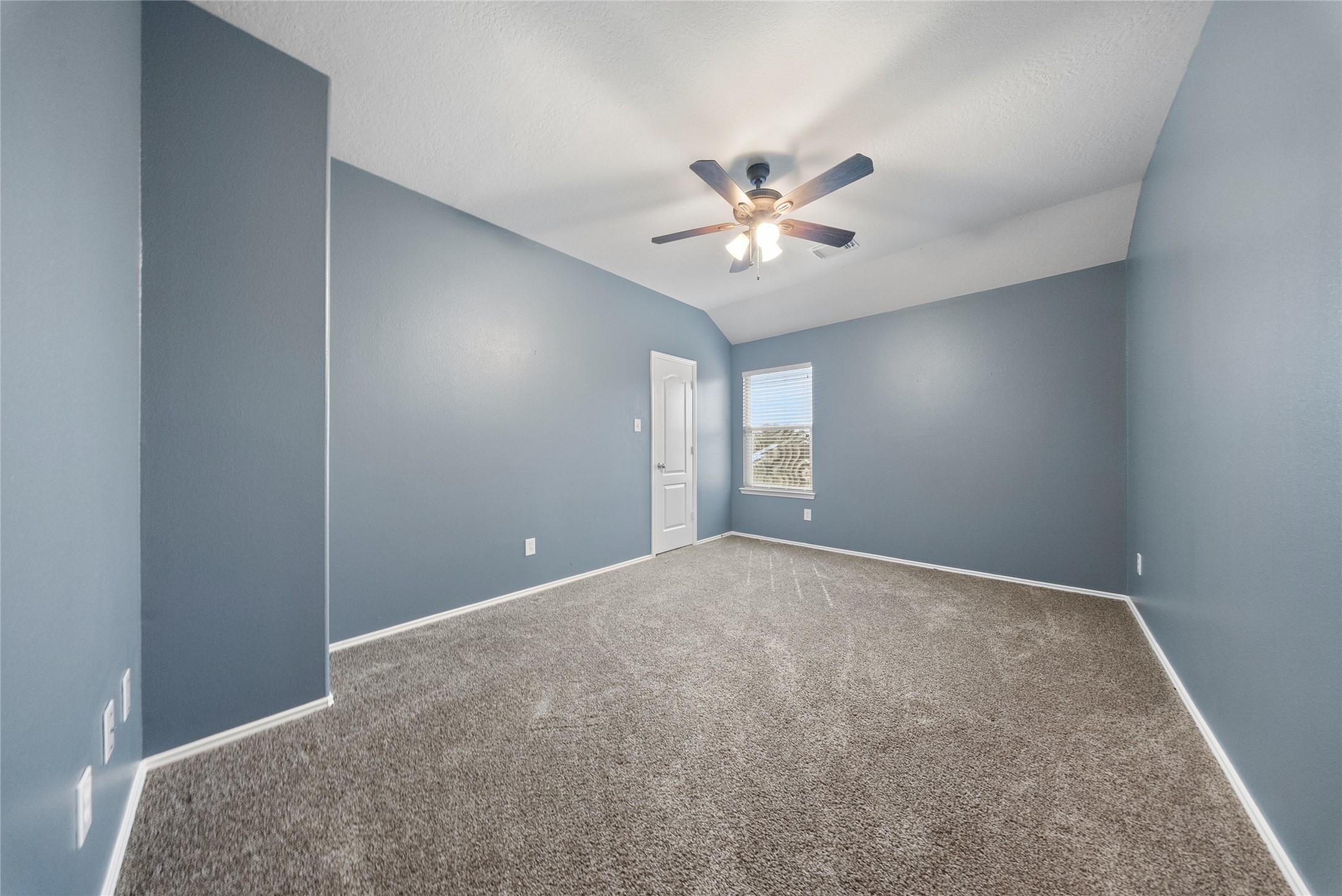 2726 Fieldcross Lane, Houston, TX 77047