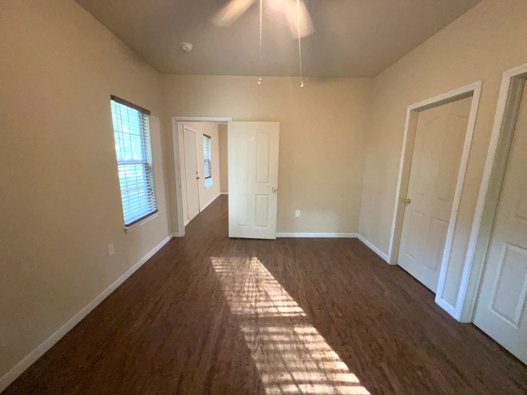 19666 Village Forest Drive, Montgomery, TX 77356